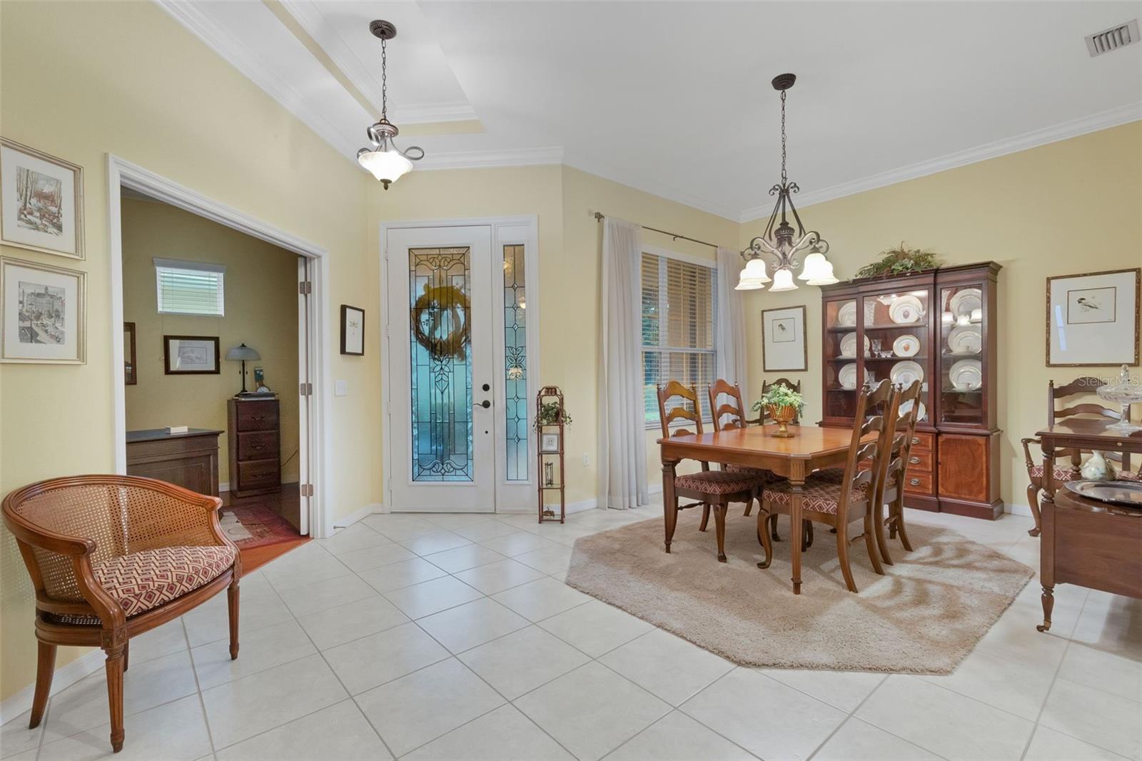 2530 LAUREL GLEN DR