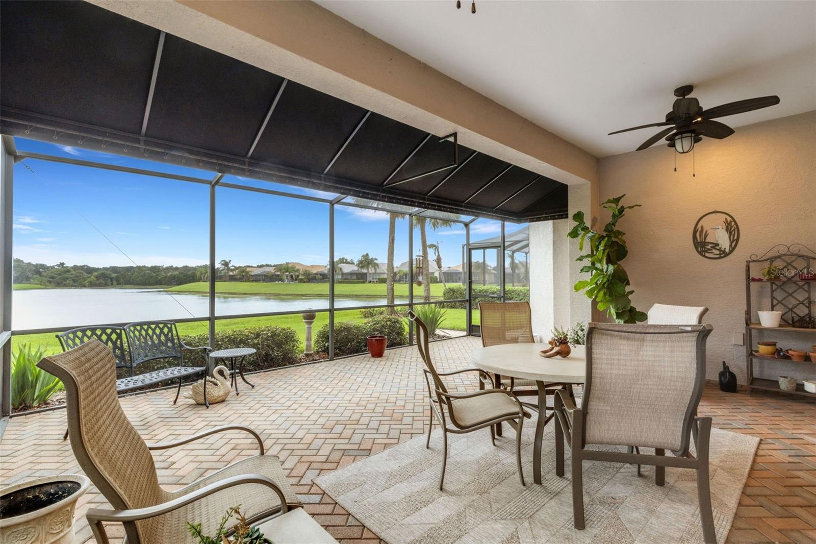 2530 LAUREL GLEN DR