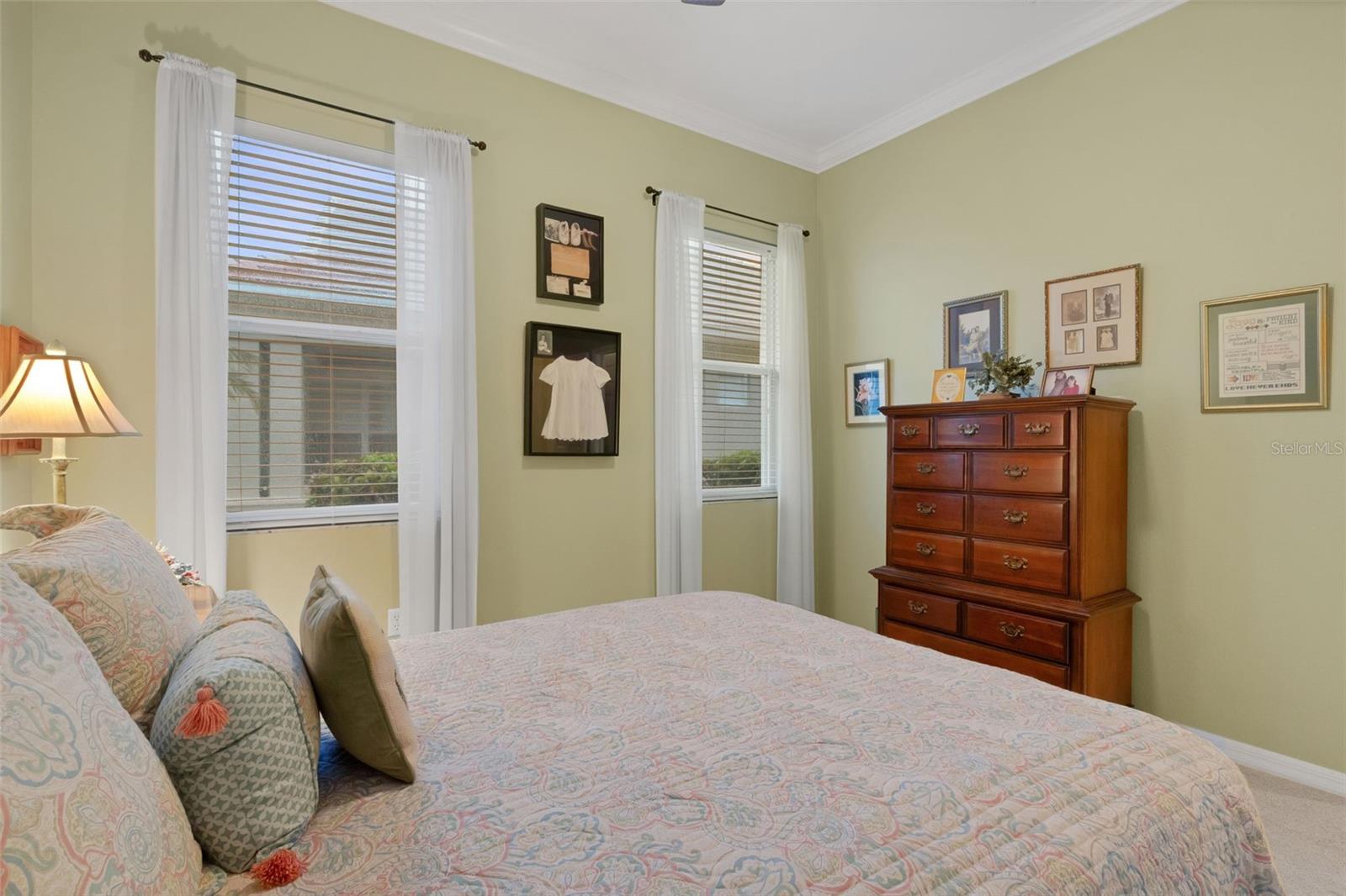 2530 LAUREL GLEN DR