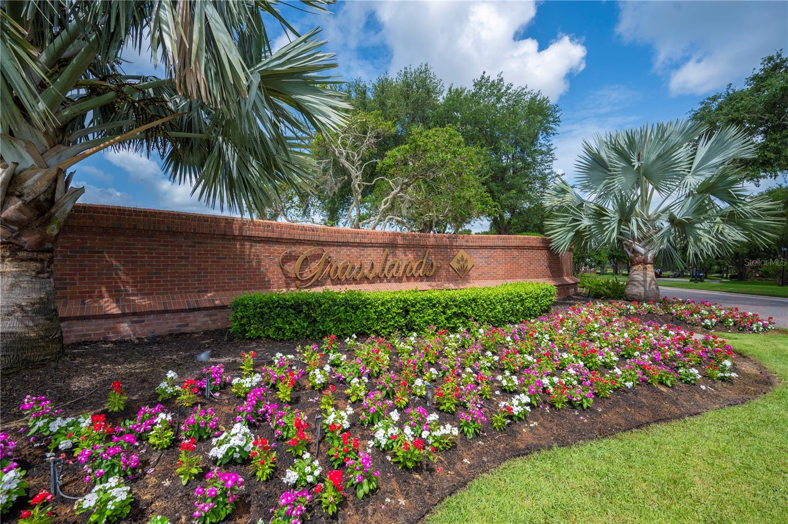 2530 LAUREL GLEN DR