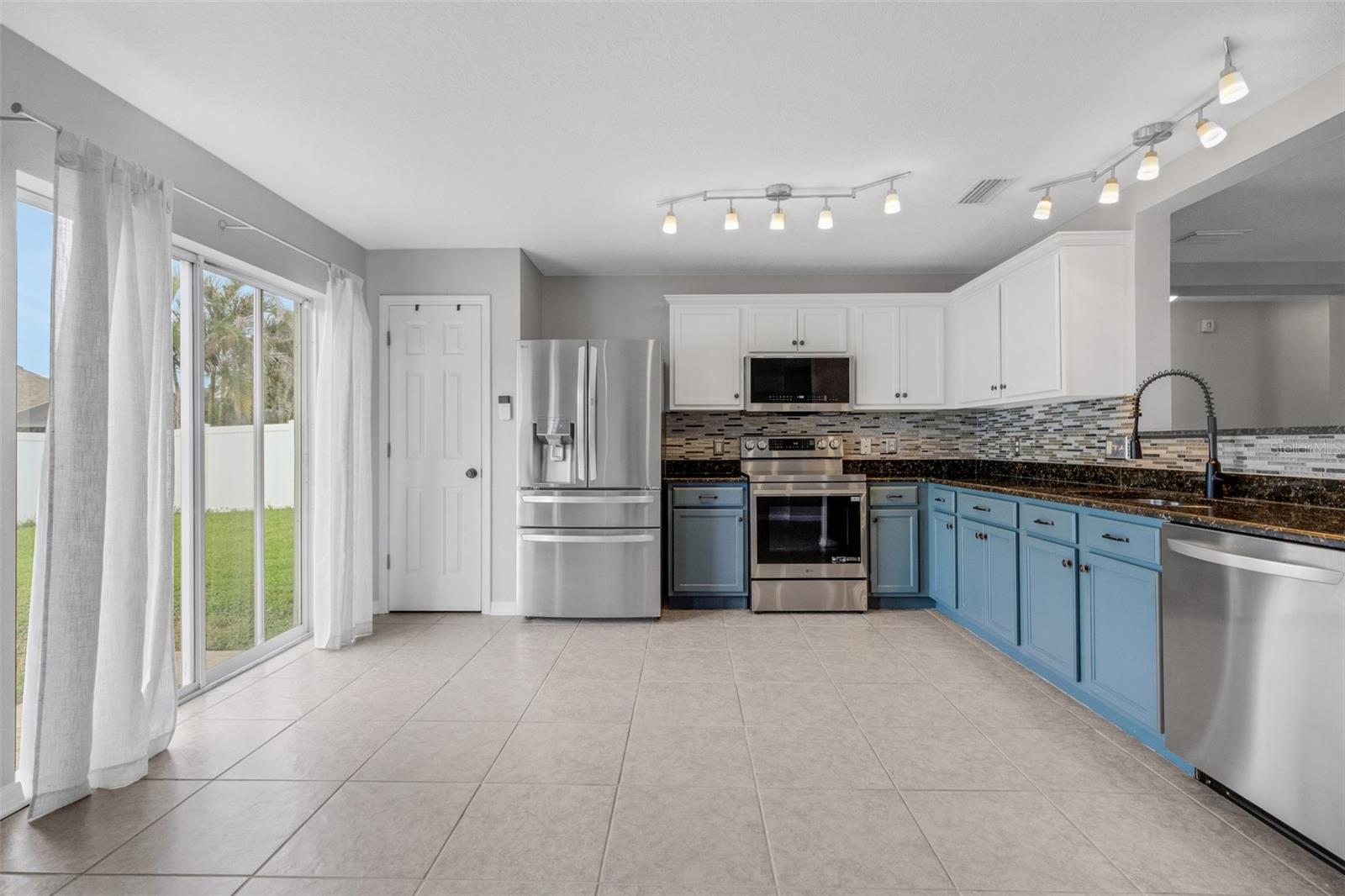 11136 GOLDEN SILENCE DR