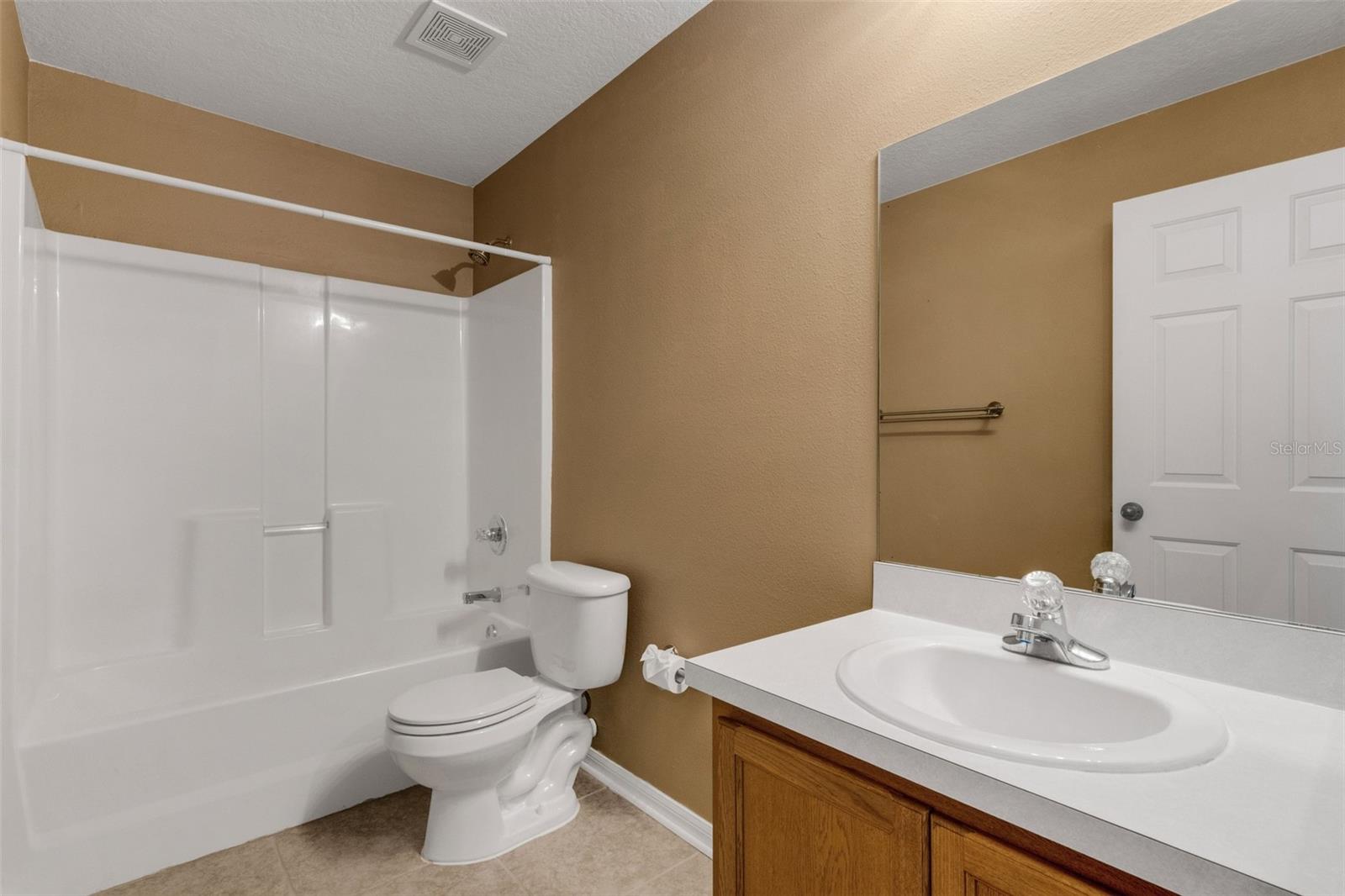 11136 GOLDEN SILENCE DR