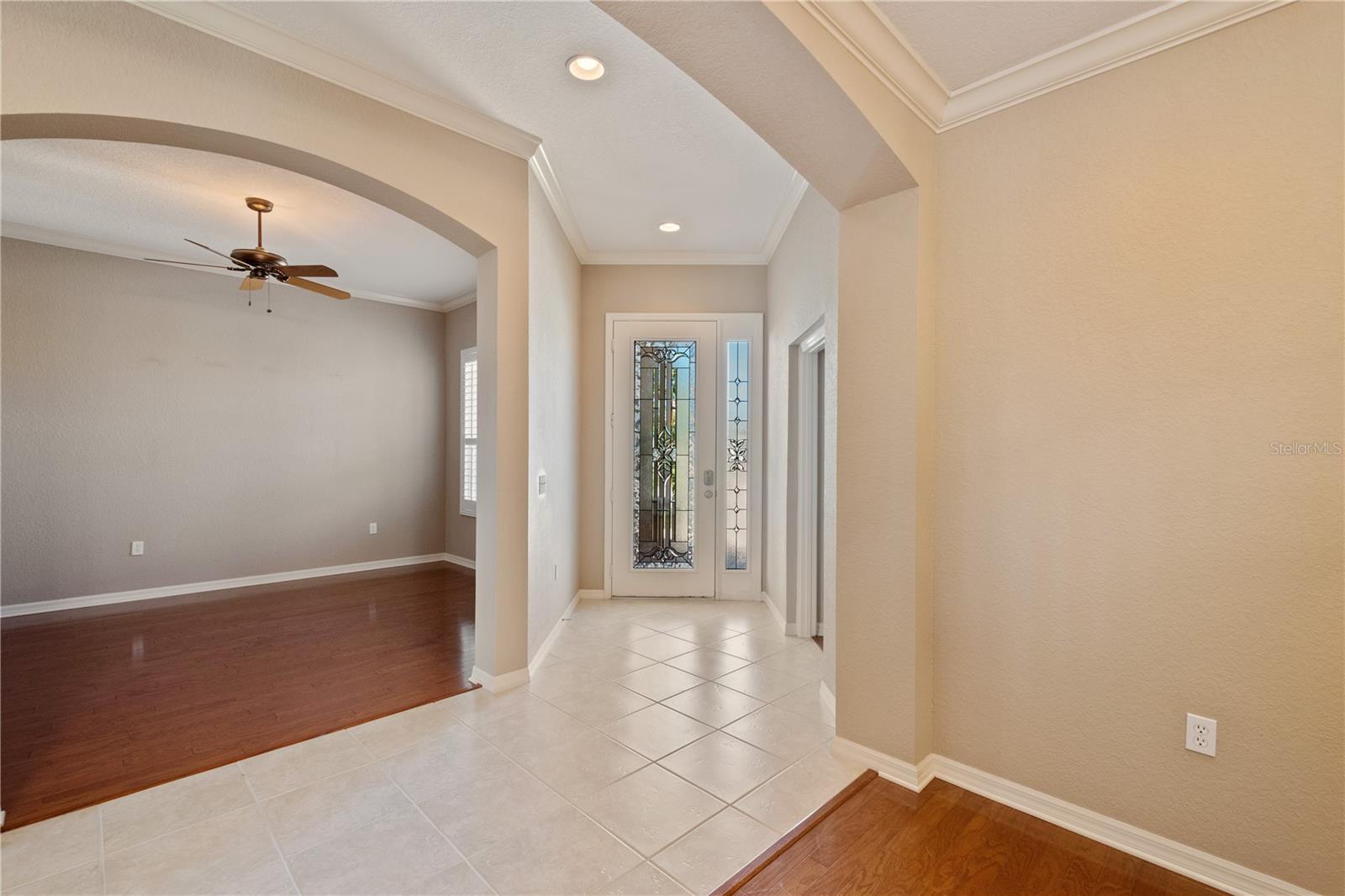 2464 LAUREL GLEN DR