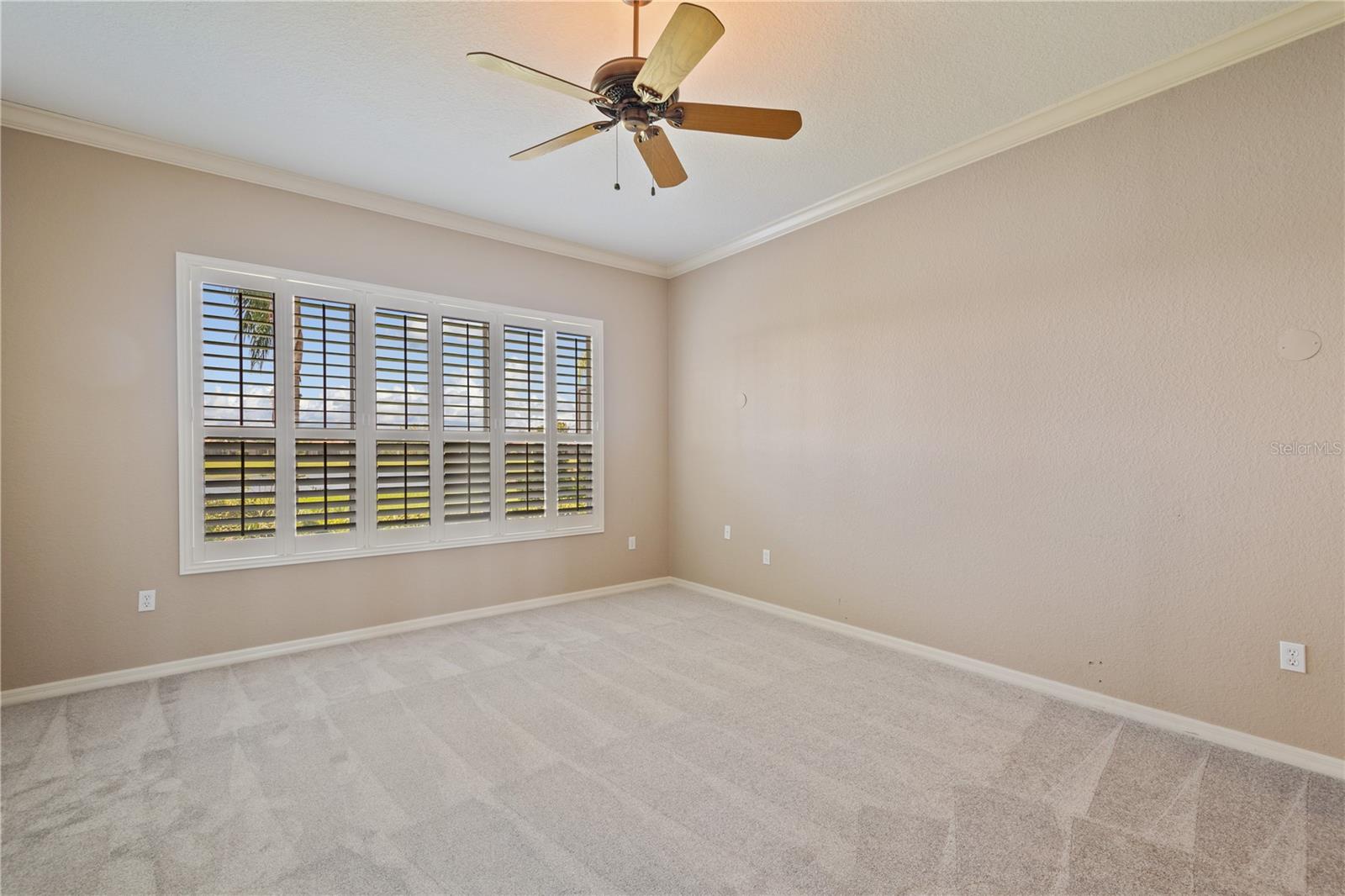 2464 LAUREL GLEN DR