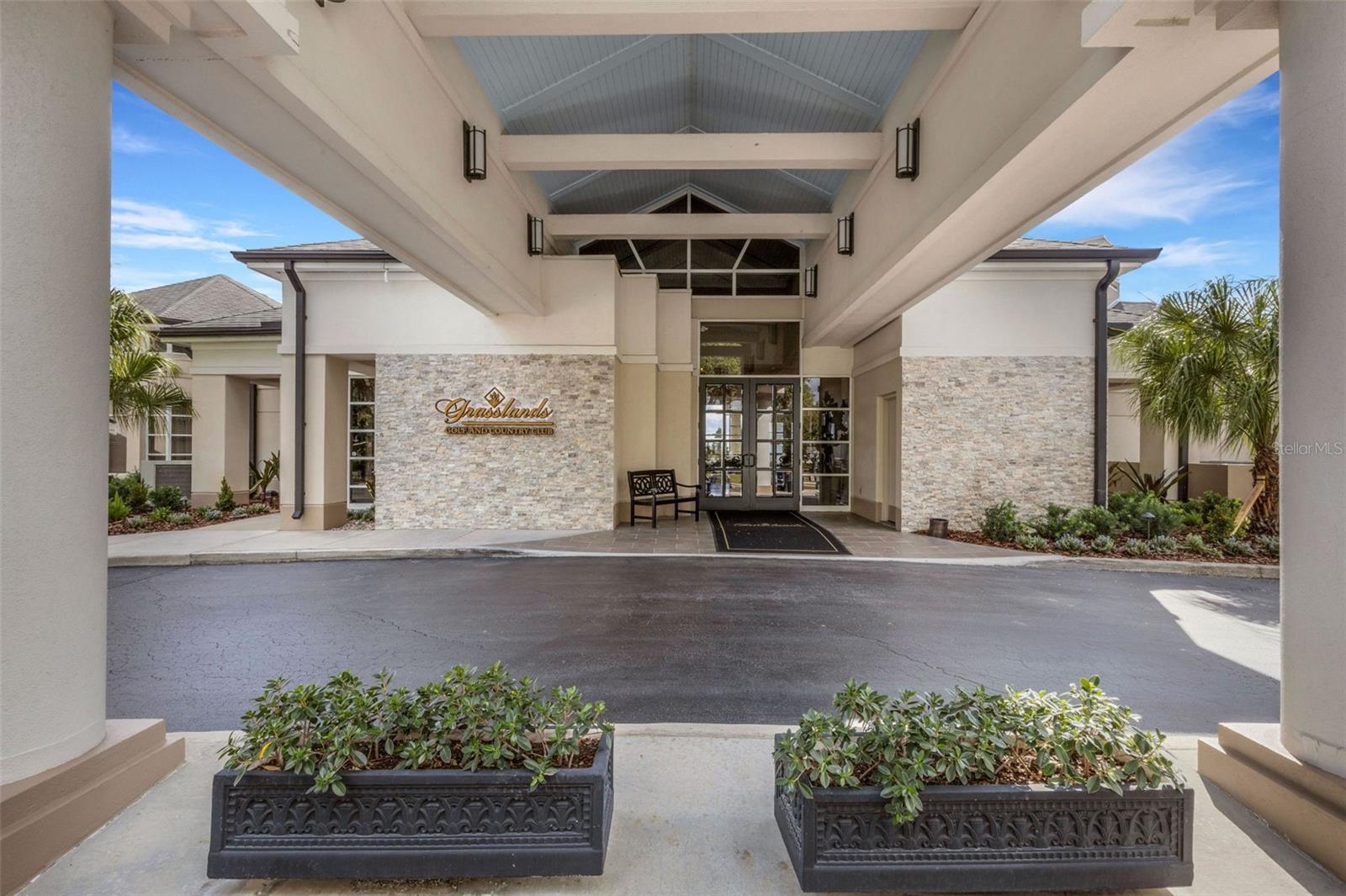2464 LAUREL GLEN DR