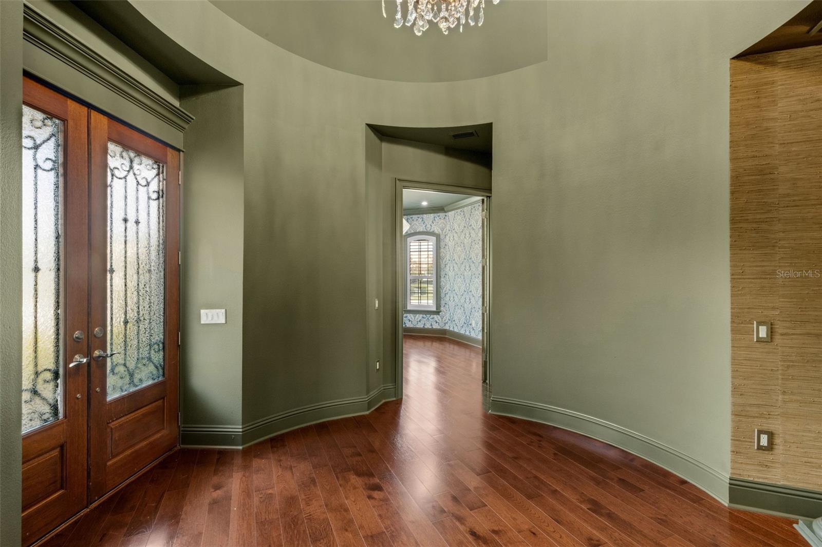 2734 BELLERIVE DR