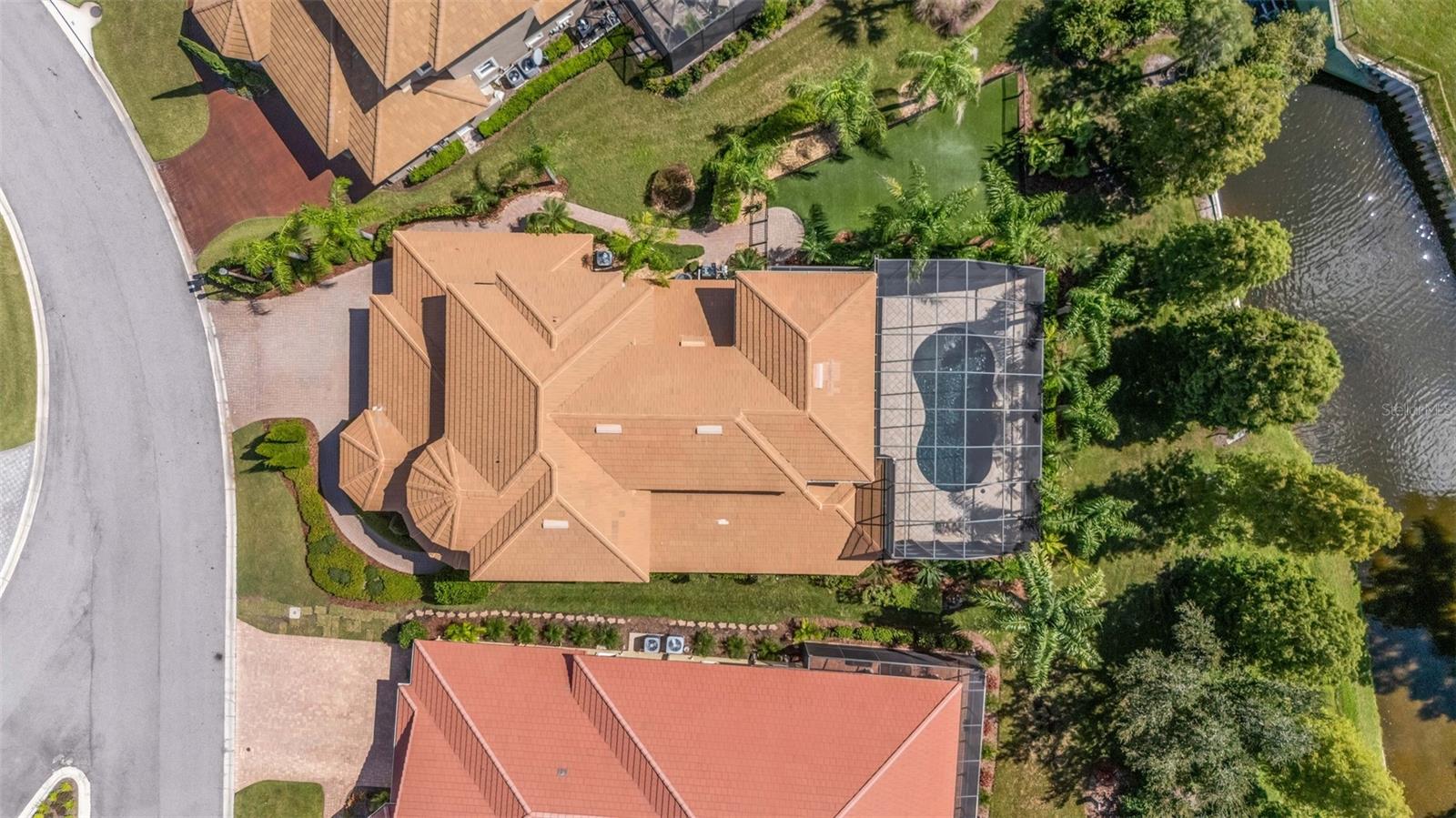 2734 BELLERIVE DR