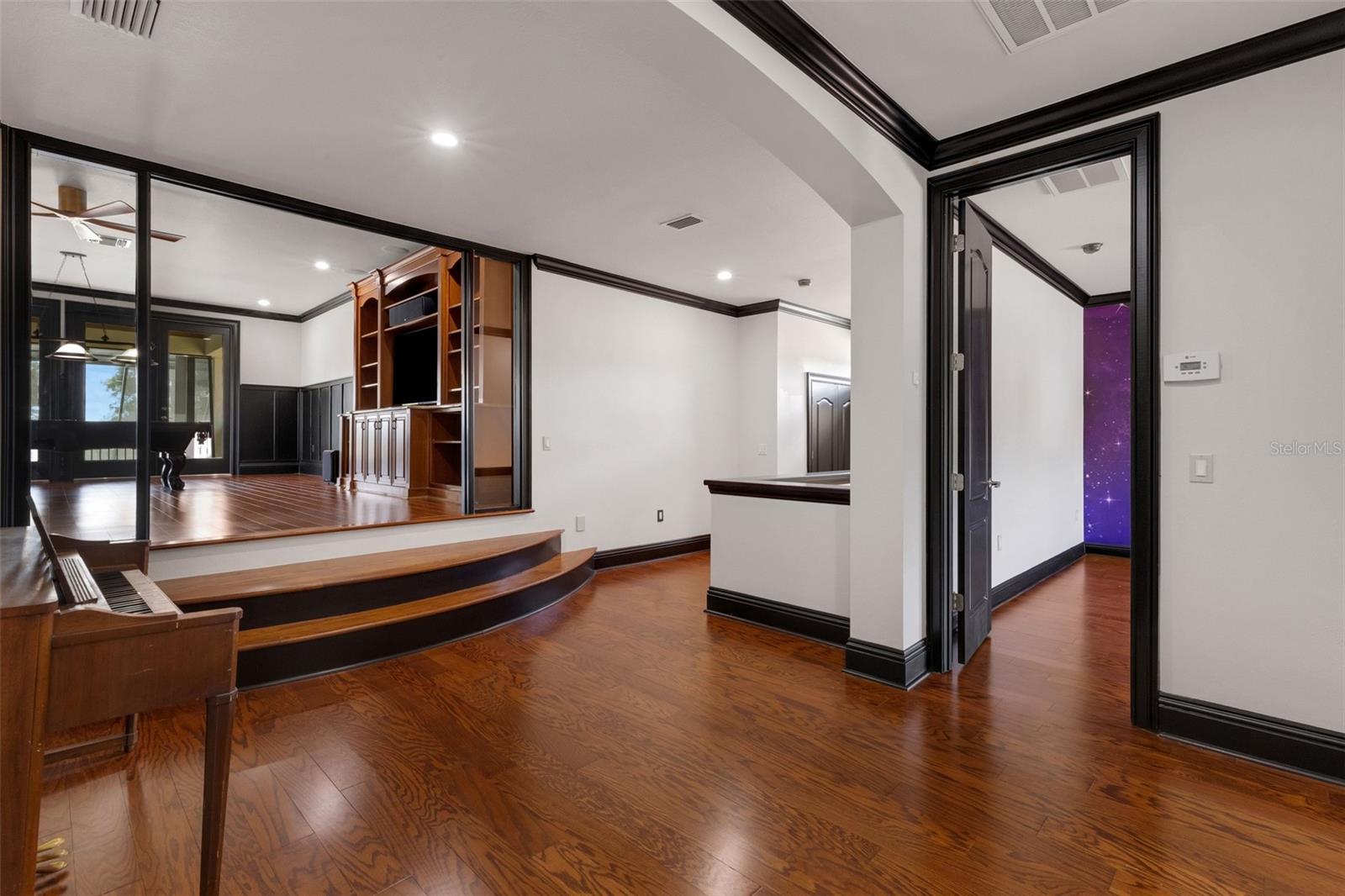 2734 BELLERIVE DR
