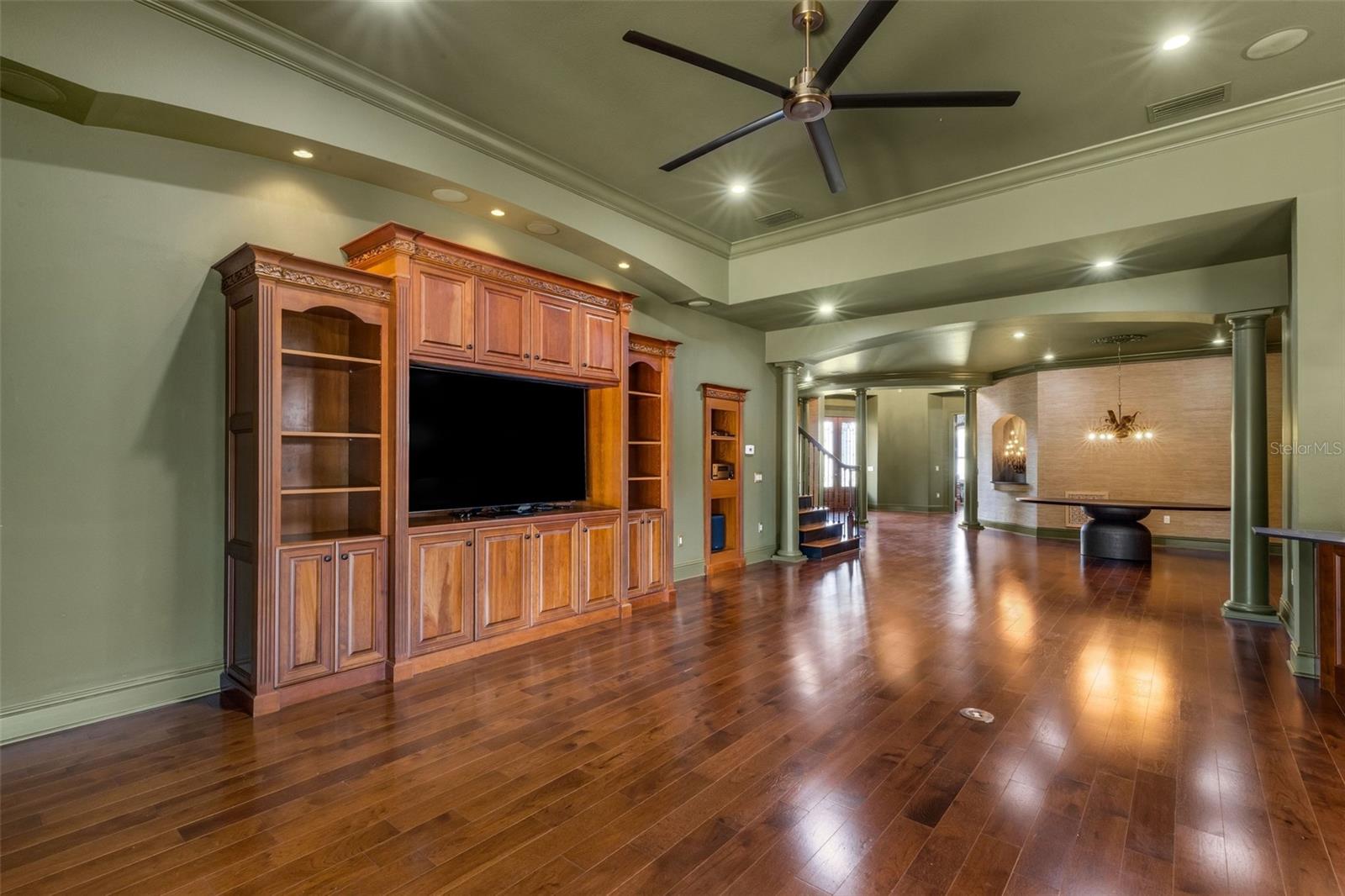 2734 BELLERIVE DR