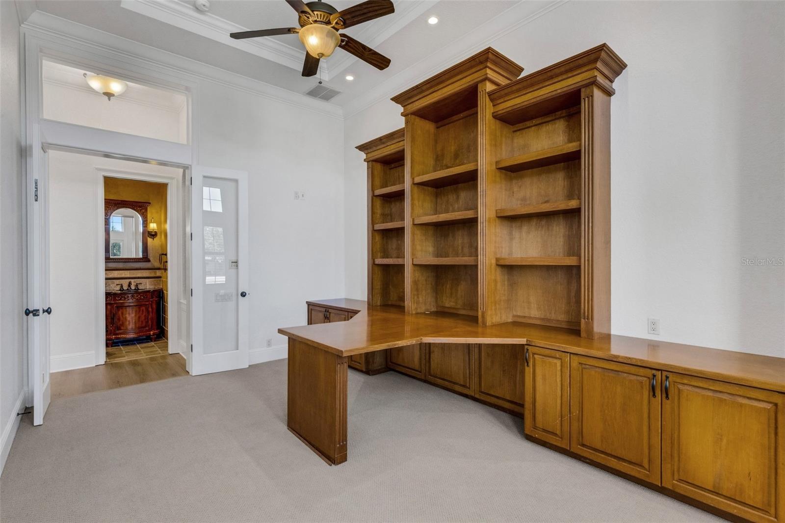 6562 EAGLE VIEW LOOP