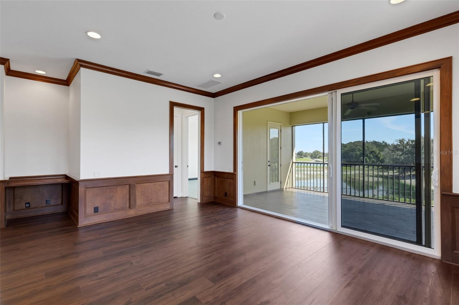 6562 EAGLE VIEW LOOP