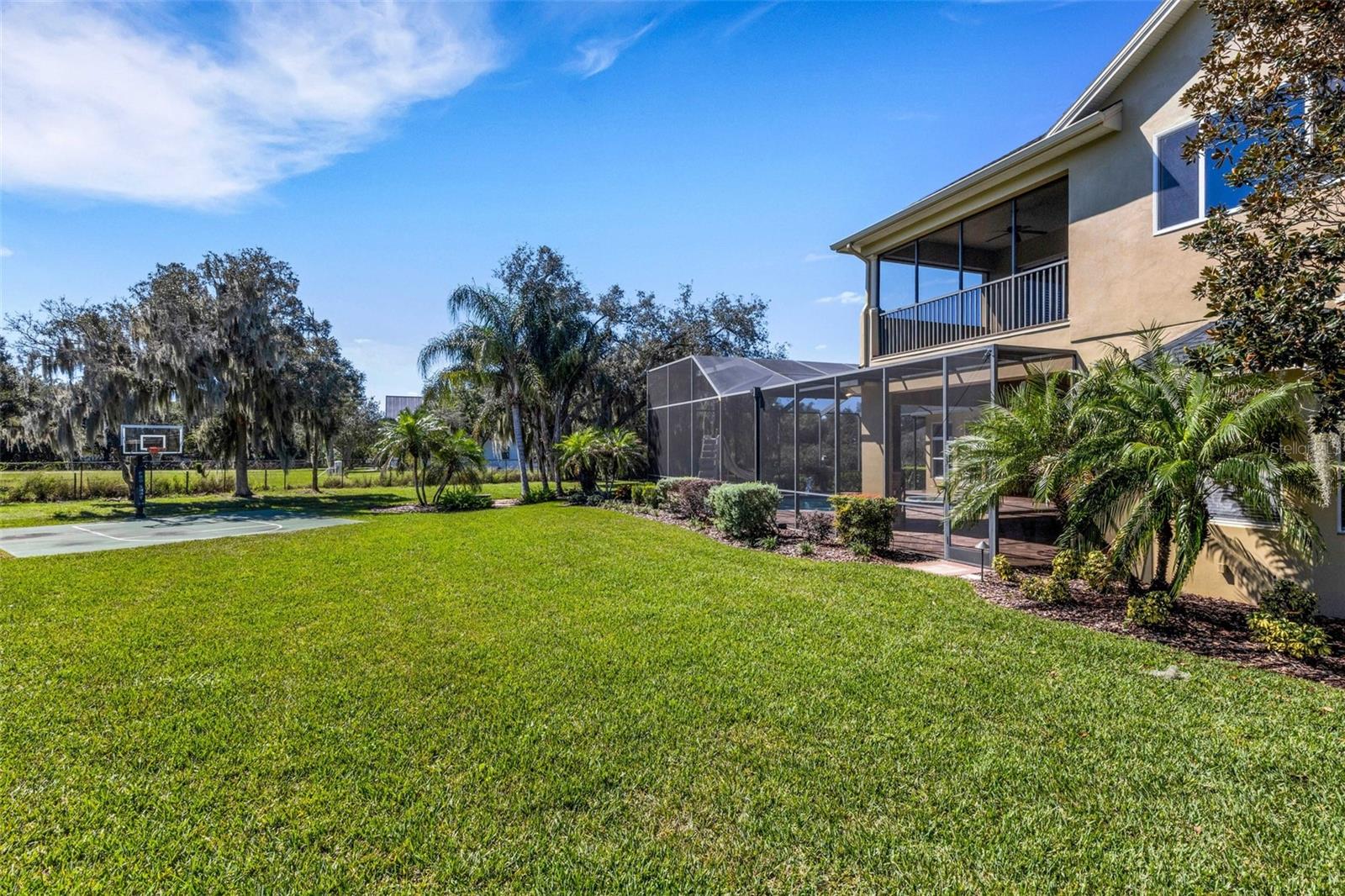 6562 EAGLE VIEW LOOP