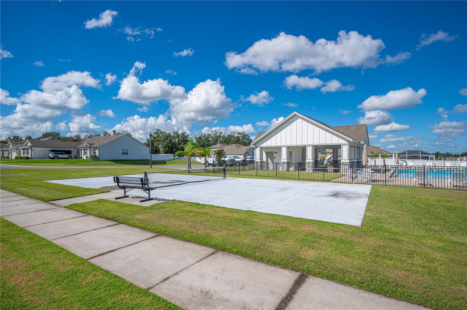 1279 PINTAIL PL