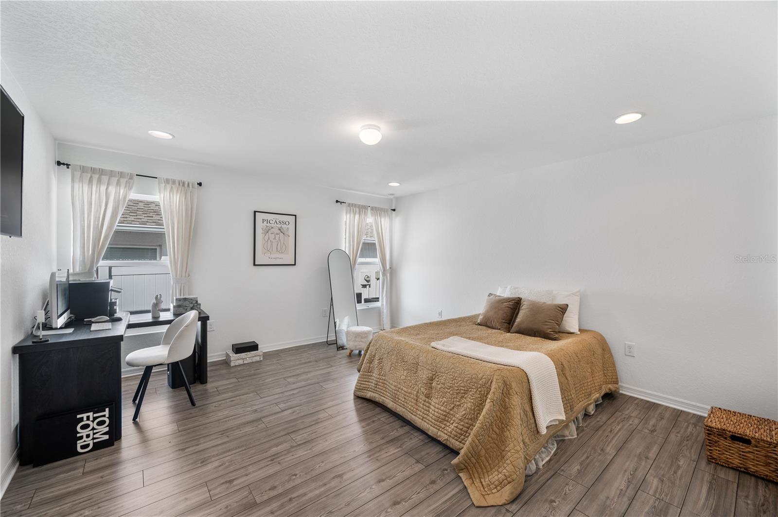 1279 PINTAIL PL