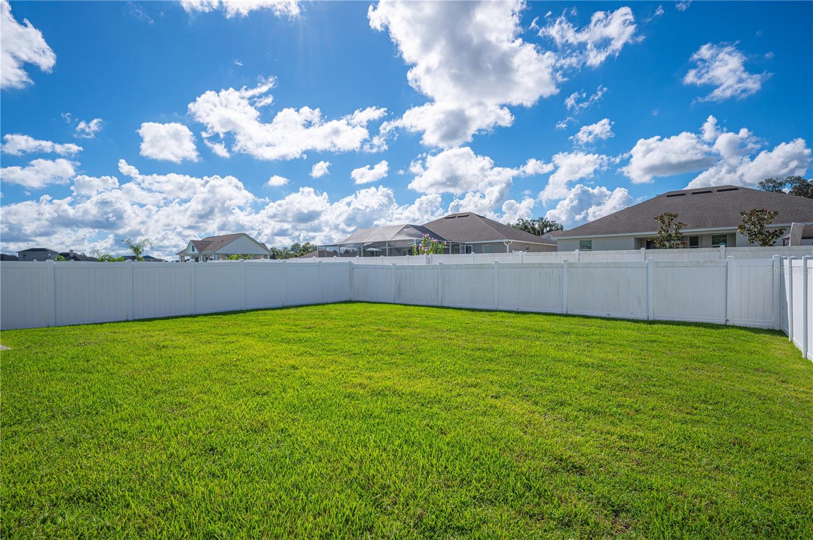 1279 PINTAIL PL