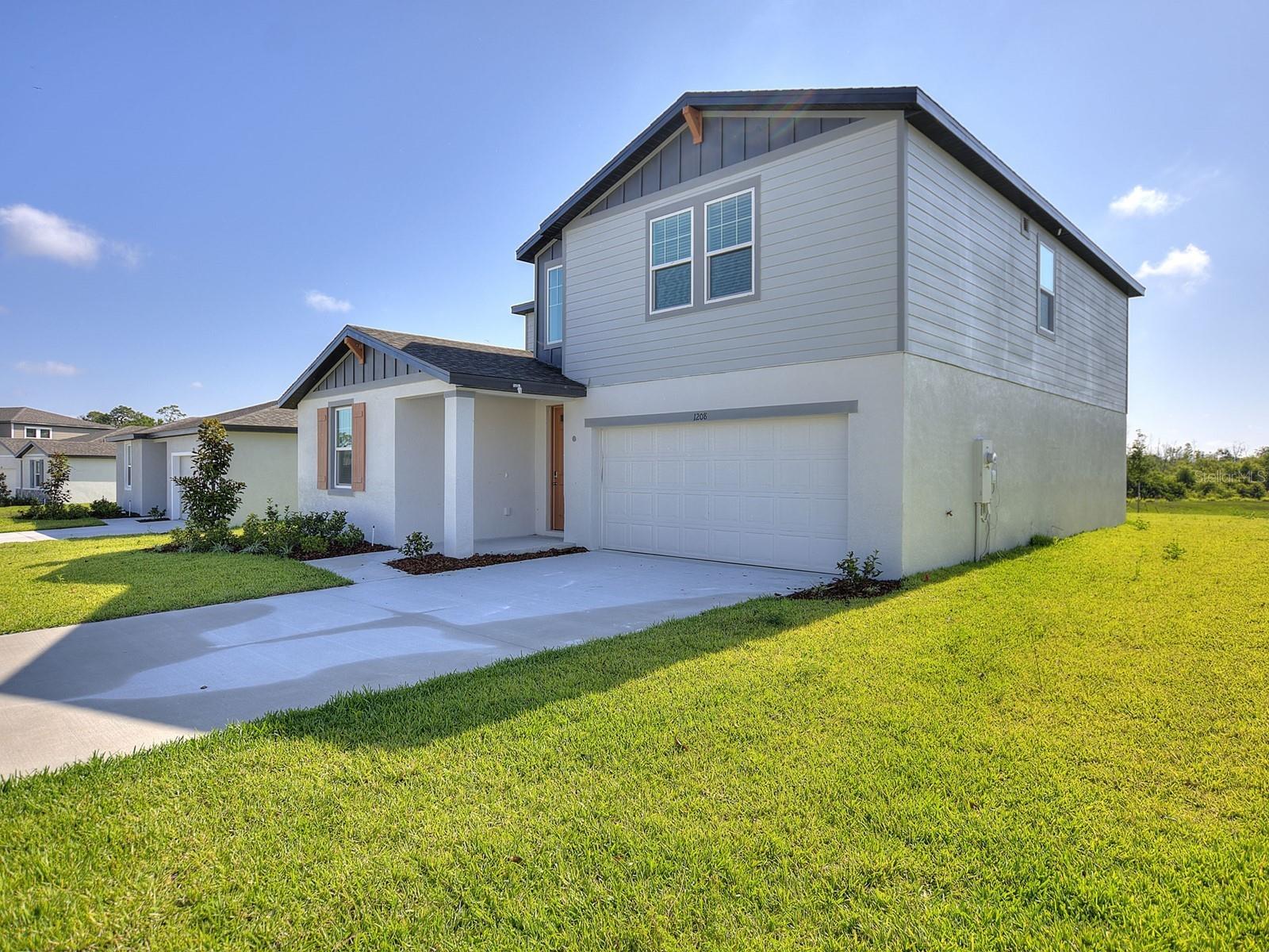 1208 OAK VALLEY DR