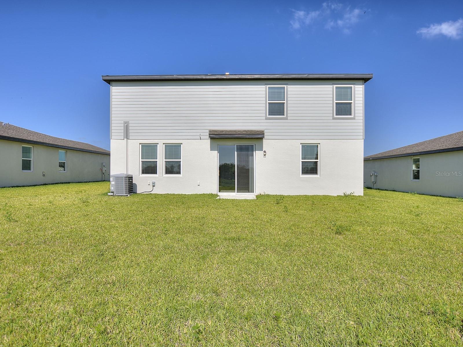 1208 OAK VALLEY DR
