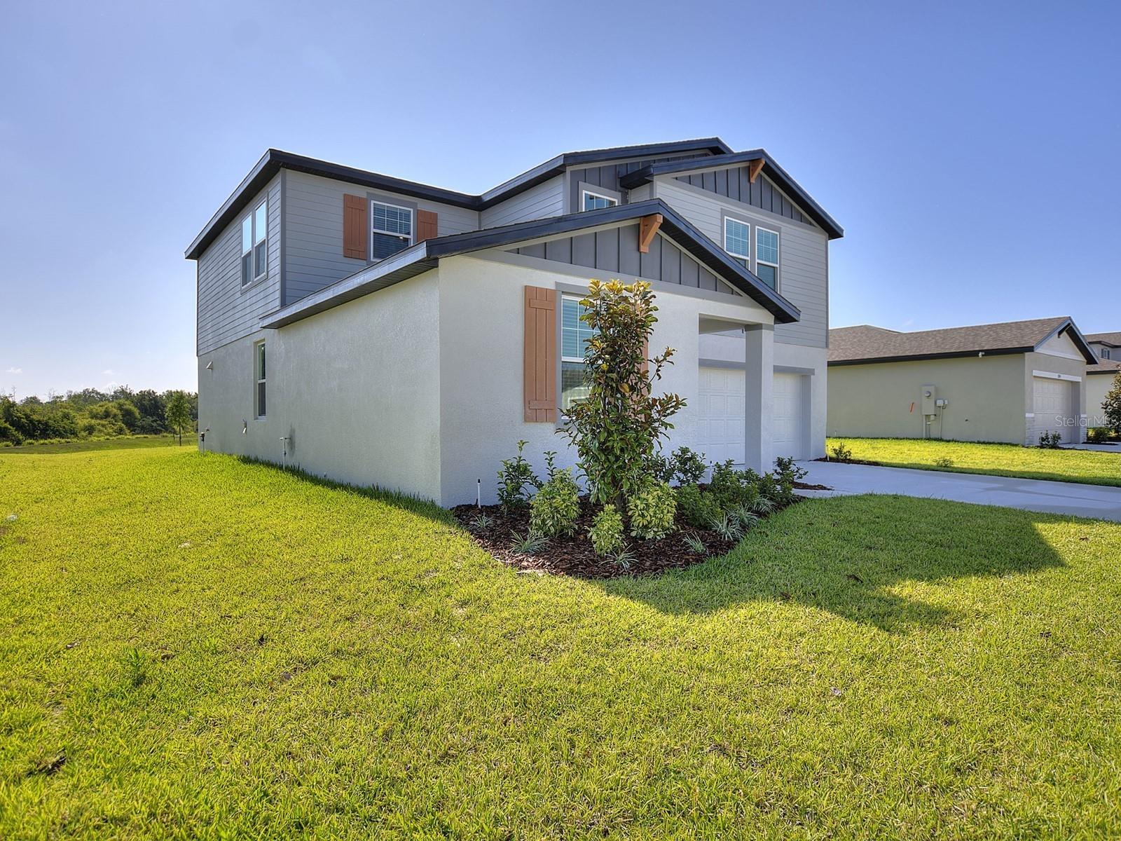 1208 OAK VALLEY DR