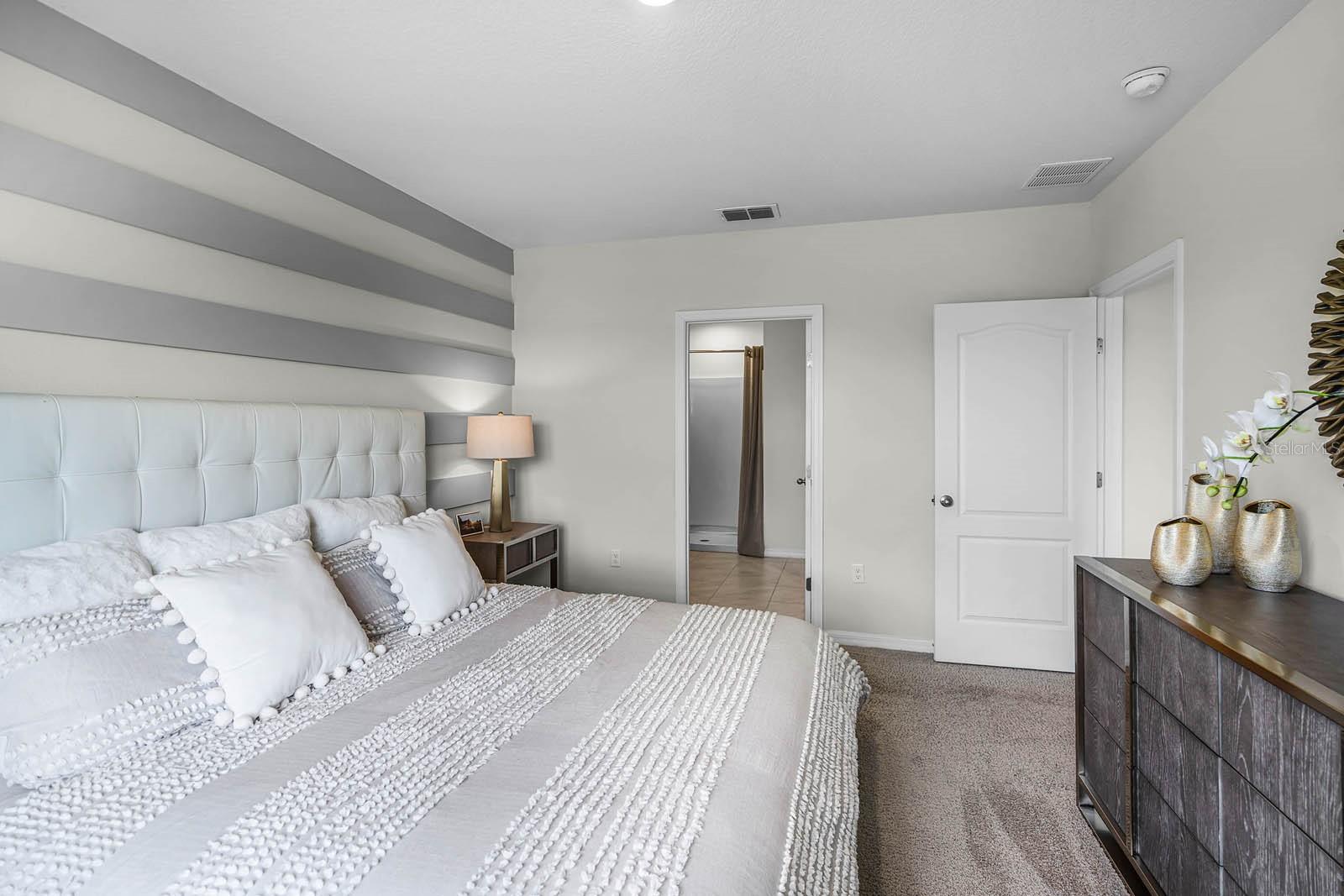 3206 MYSTIC POND LOOP