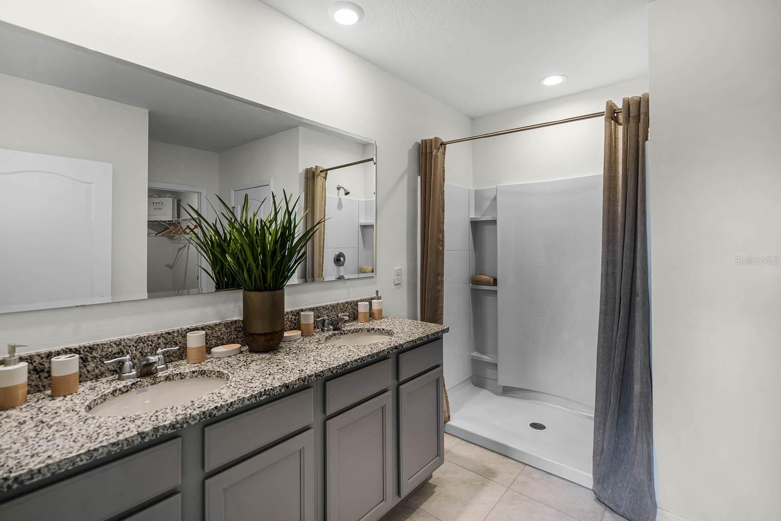 3206 MYSTIC POND LOOP