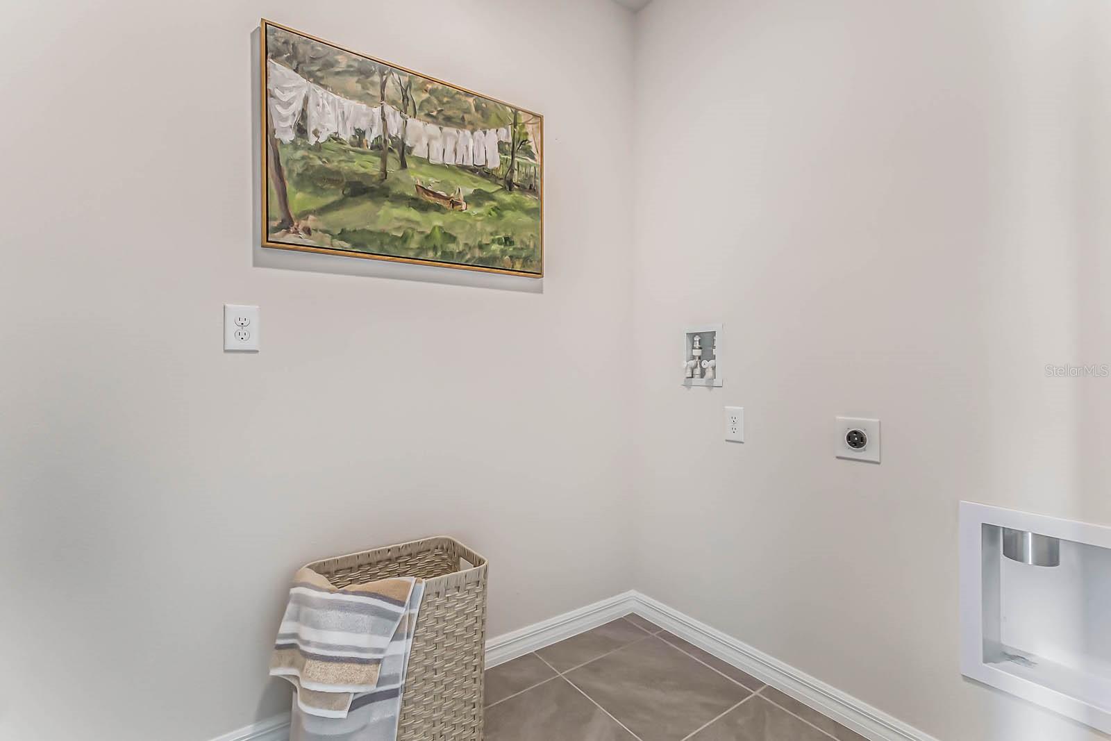 4871 CRANBERRY WAY