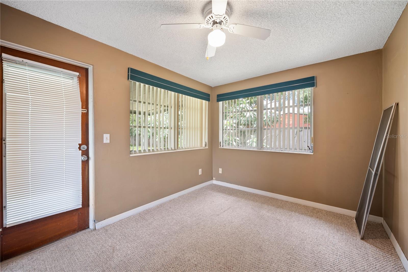 433 PINELLAS RD