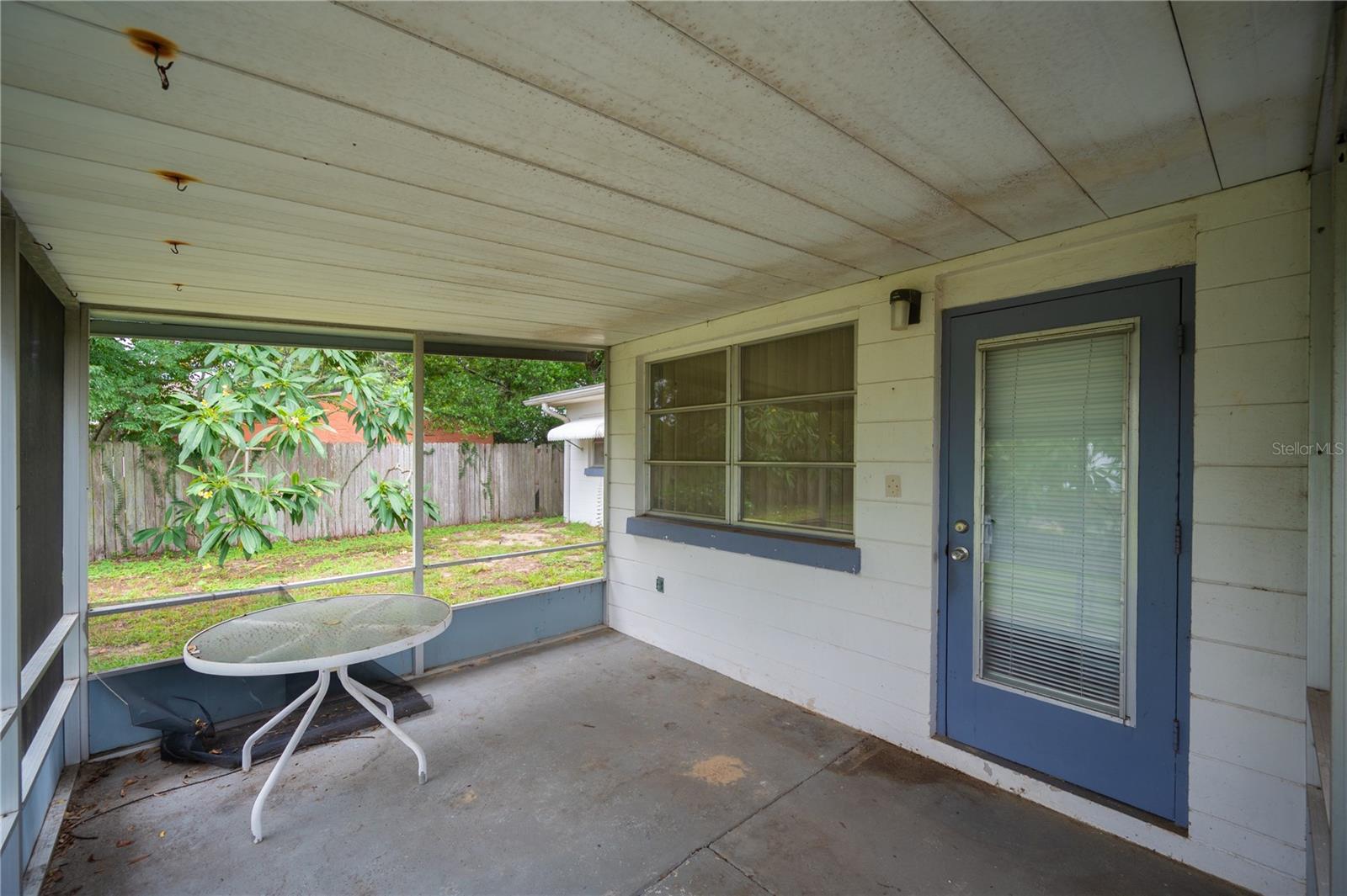 433 PINELLAS RD