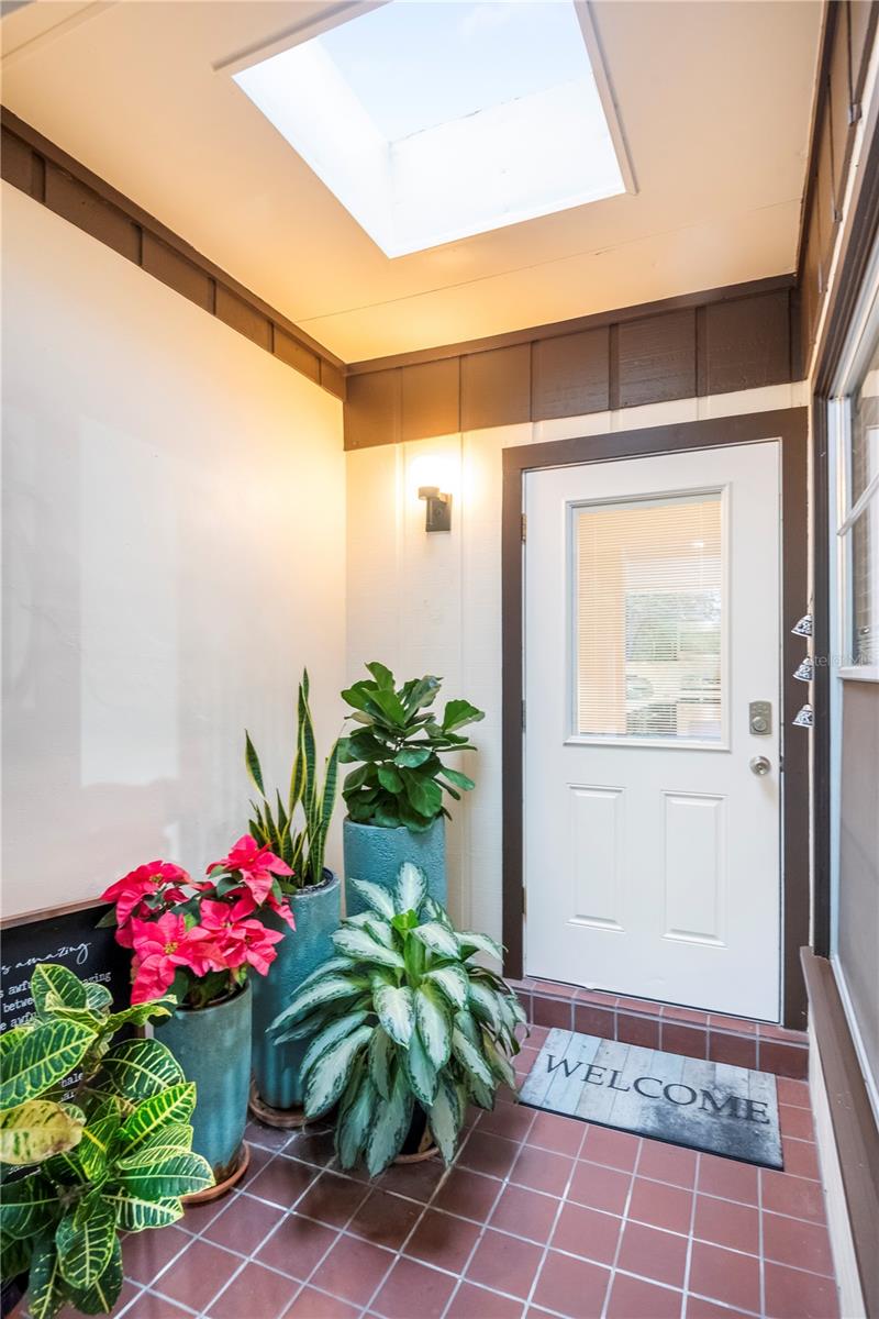 12 CASA LOMA WAY #12