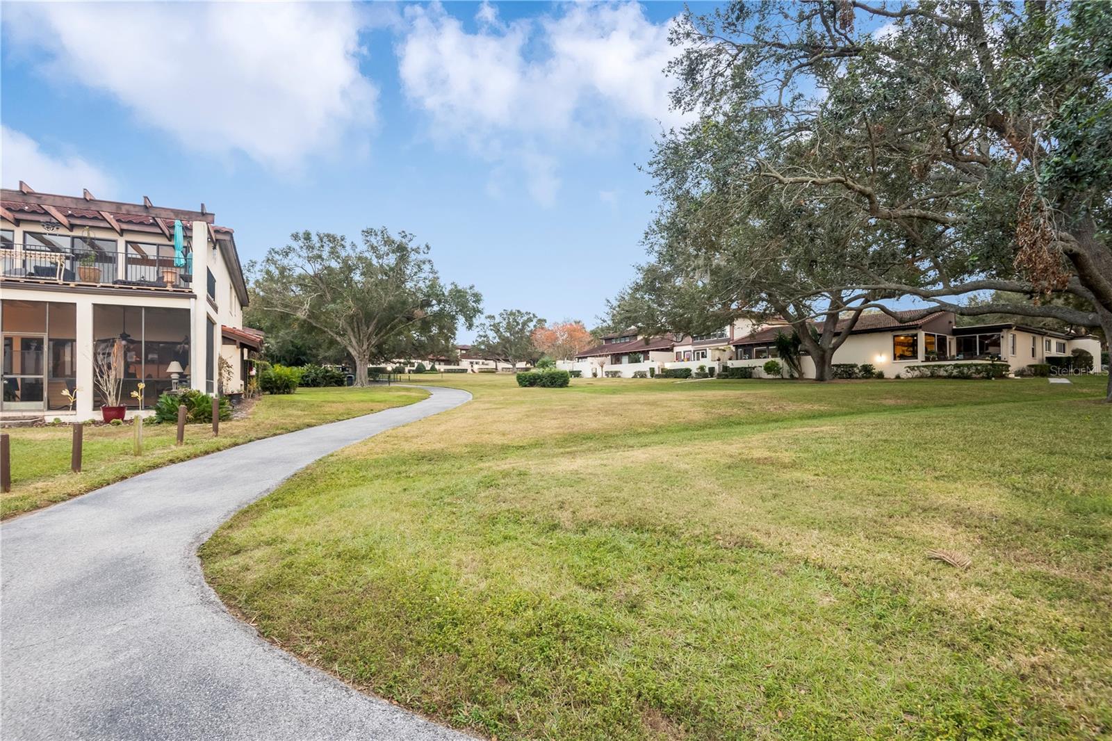 12 CASA LOMA WAY #12