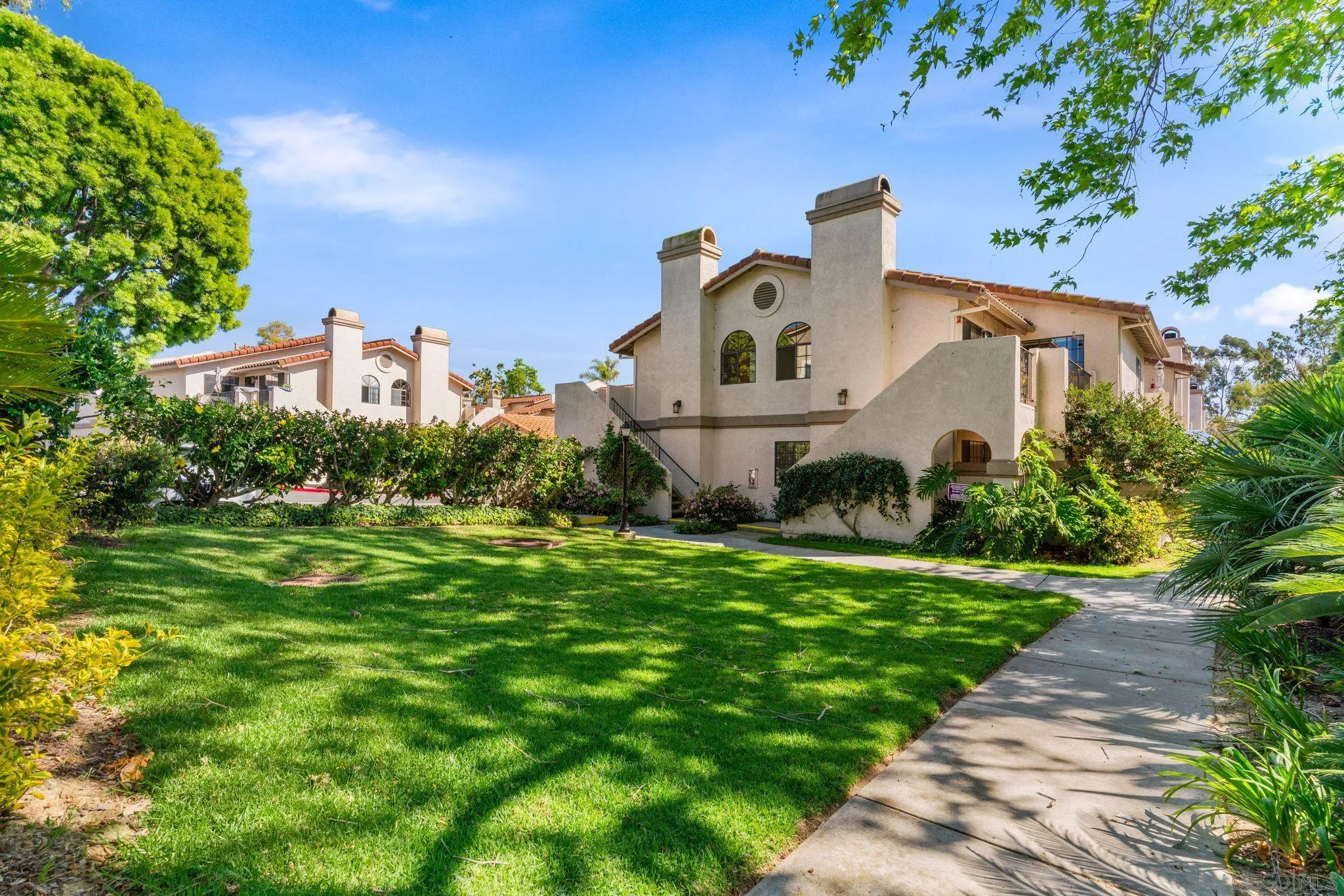 7640 Palmilla Dr Unit 104