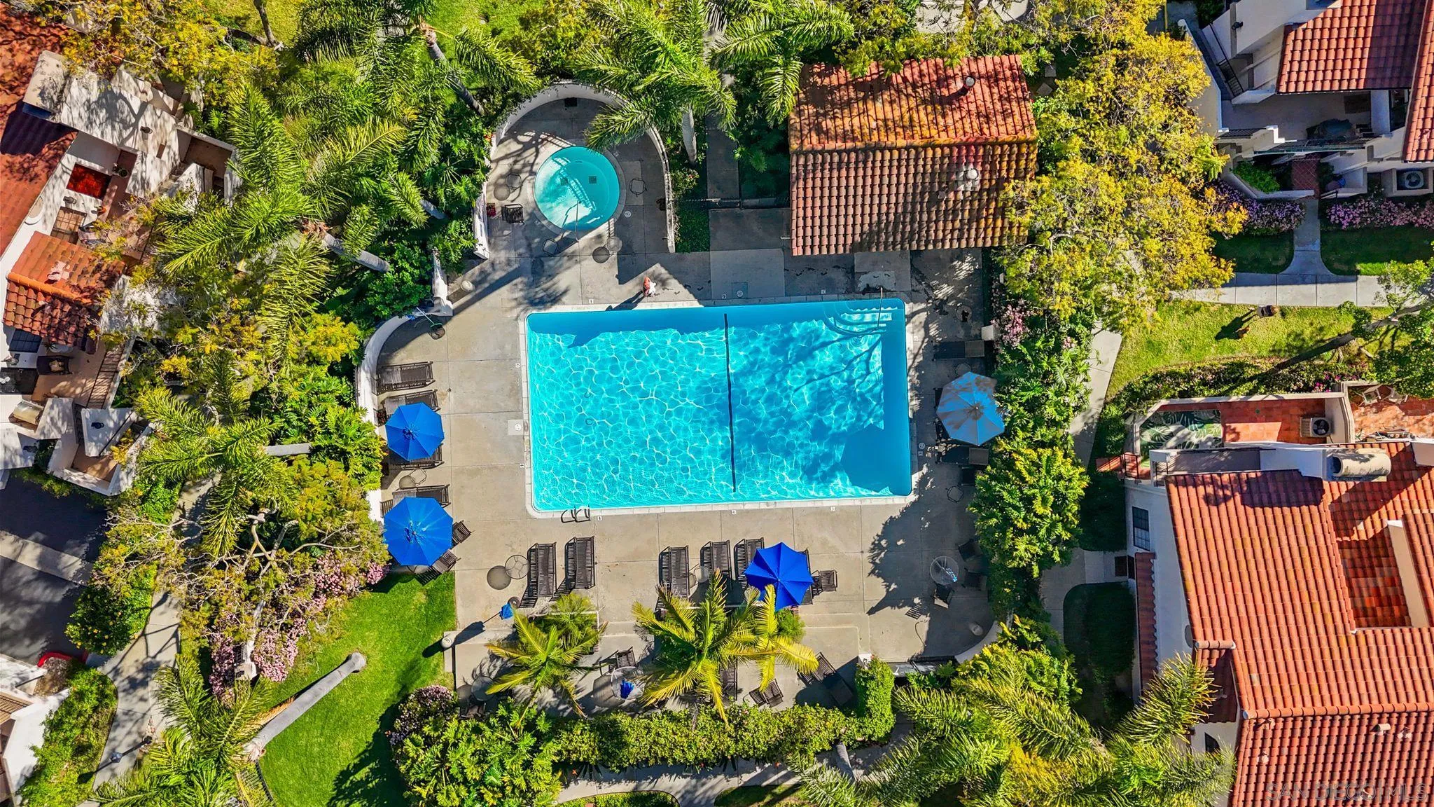 7640 Palmilla Dr Unit 104