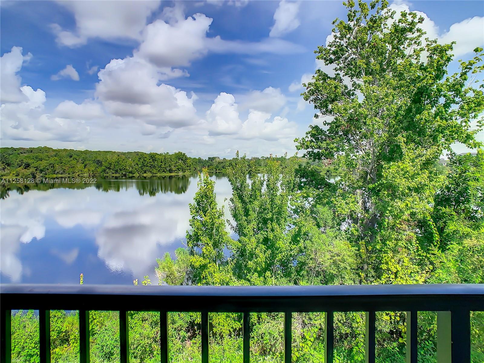 536 Lake Shore Pkwy # 536