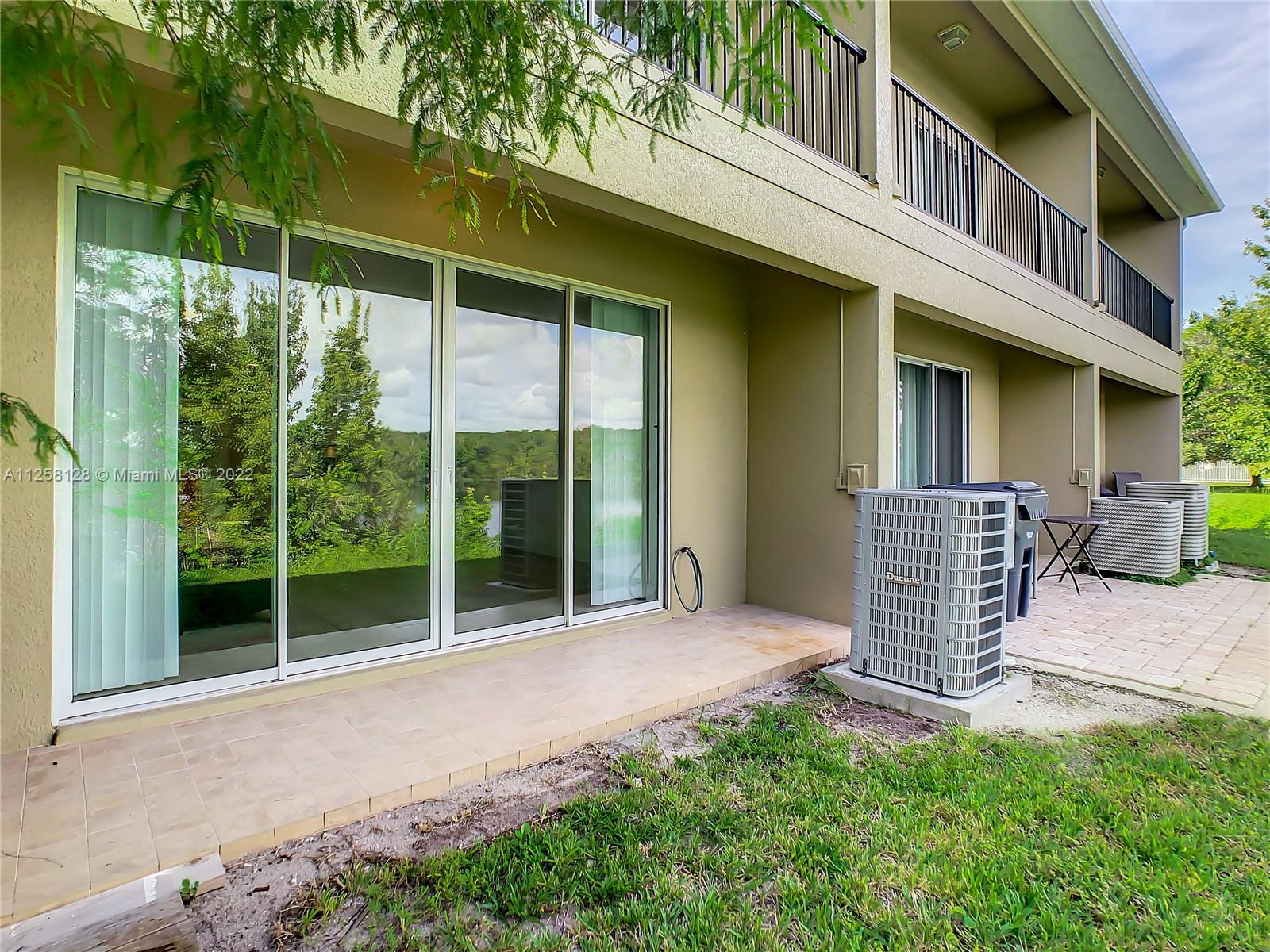 536 Lake Shore Pkwy # 536