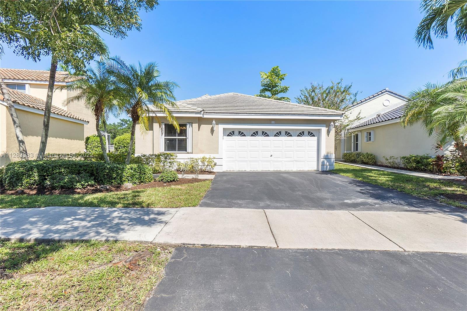 169 E Bayridge Dr