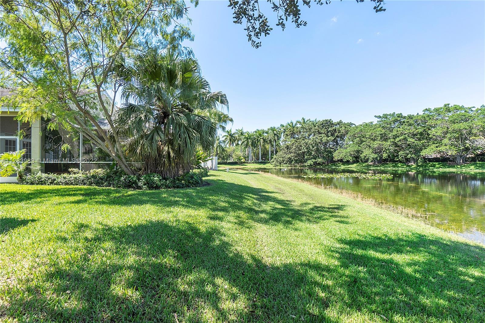 169 E Bayridge Dr
