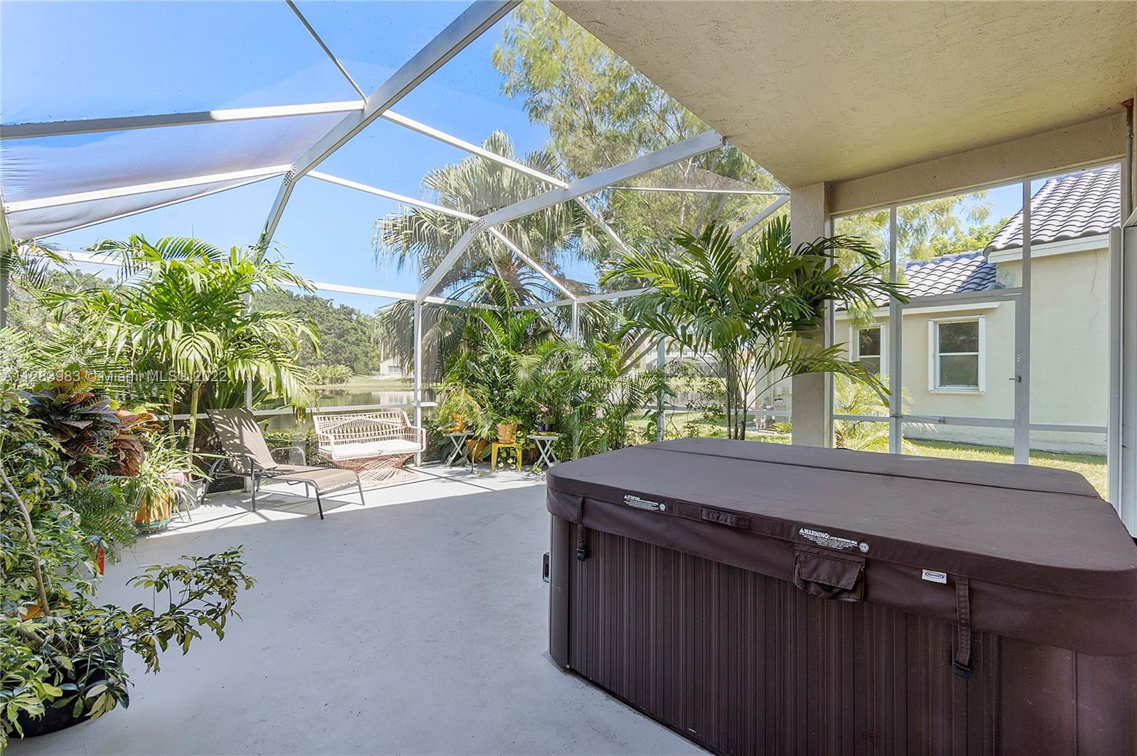 169 E Bayridge Dr