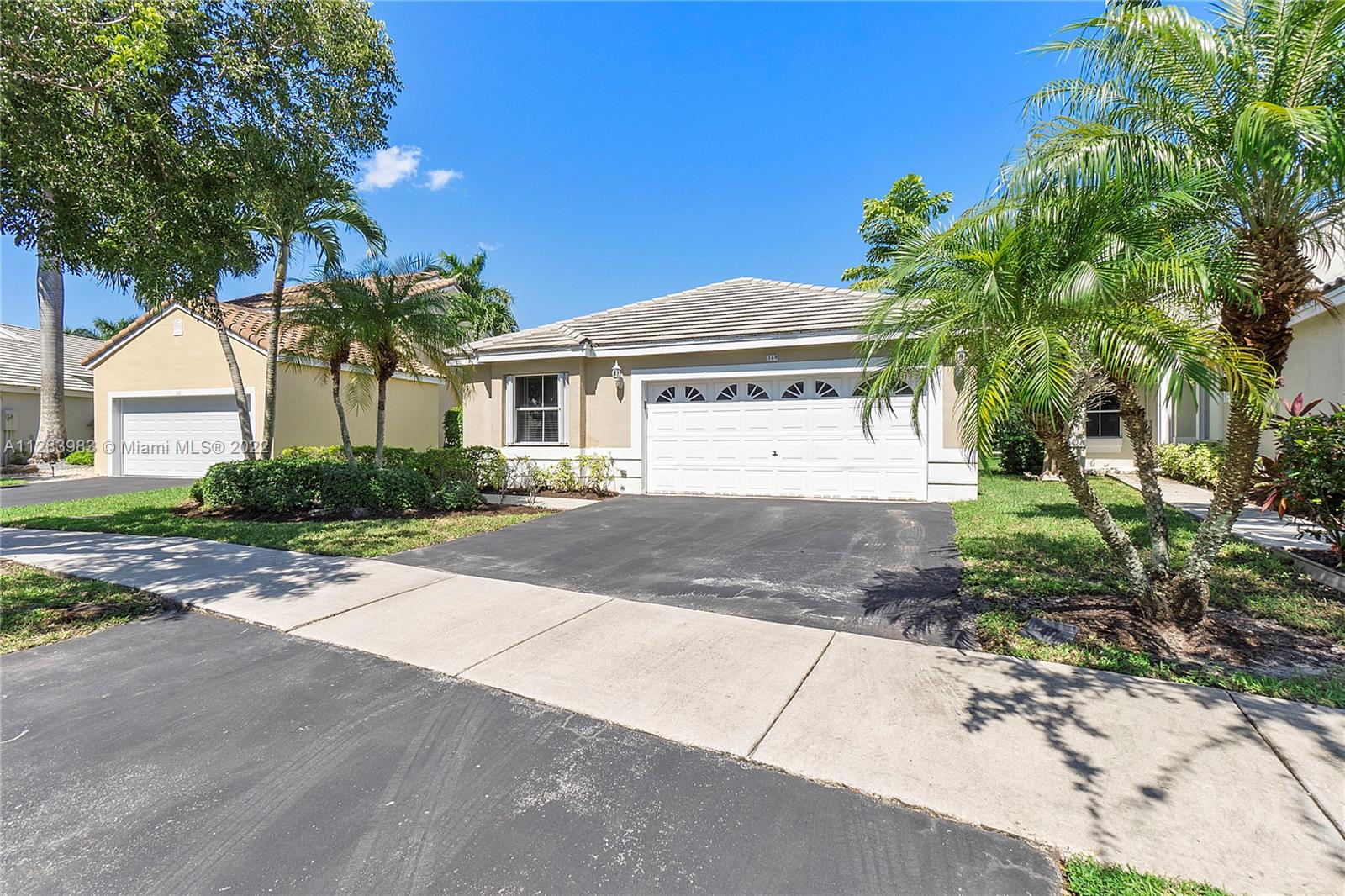169 E Bayridge Dr