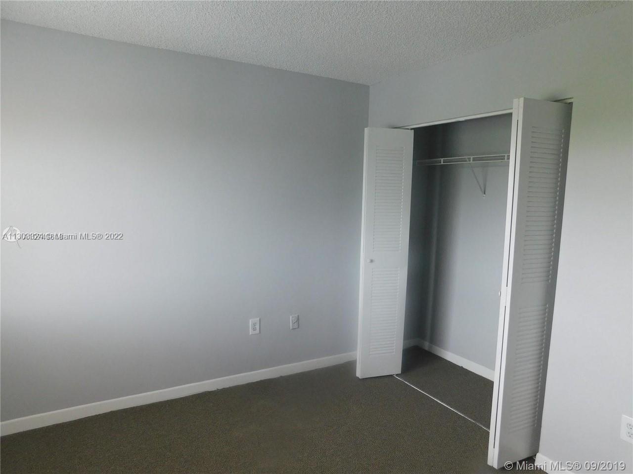 5200 NW 31st Ave # 118