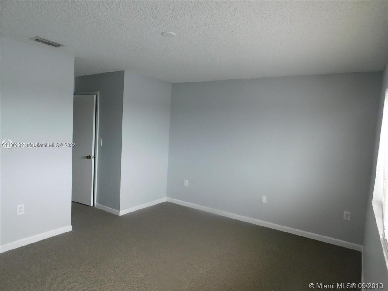 5200 NW 31st Ave # 118