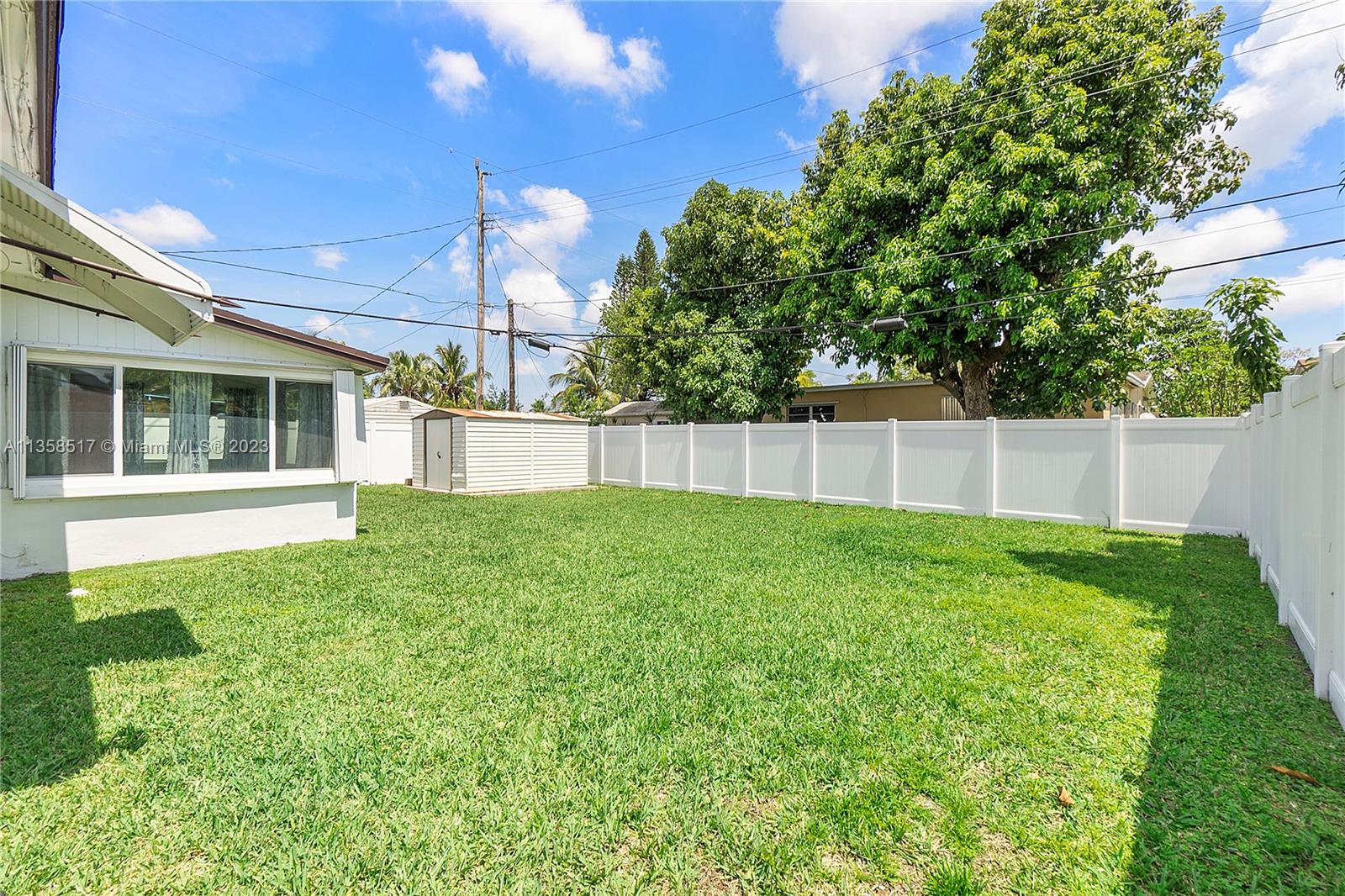 2321 Largo Dr