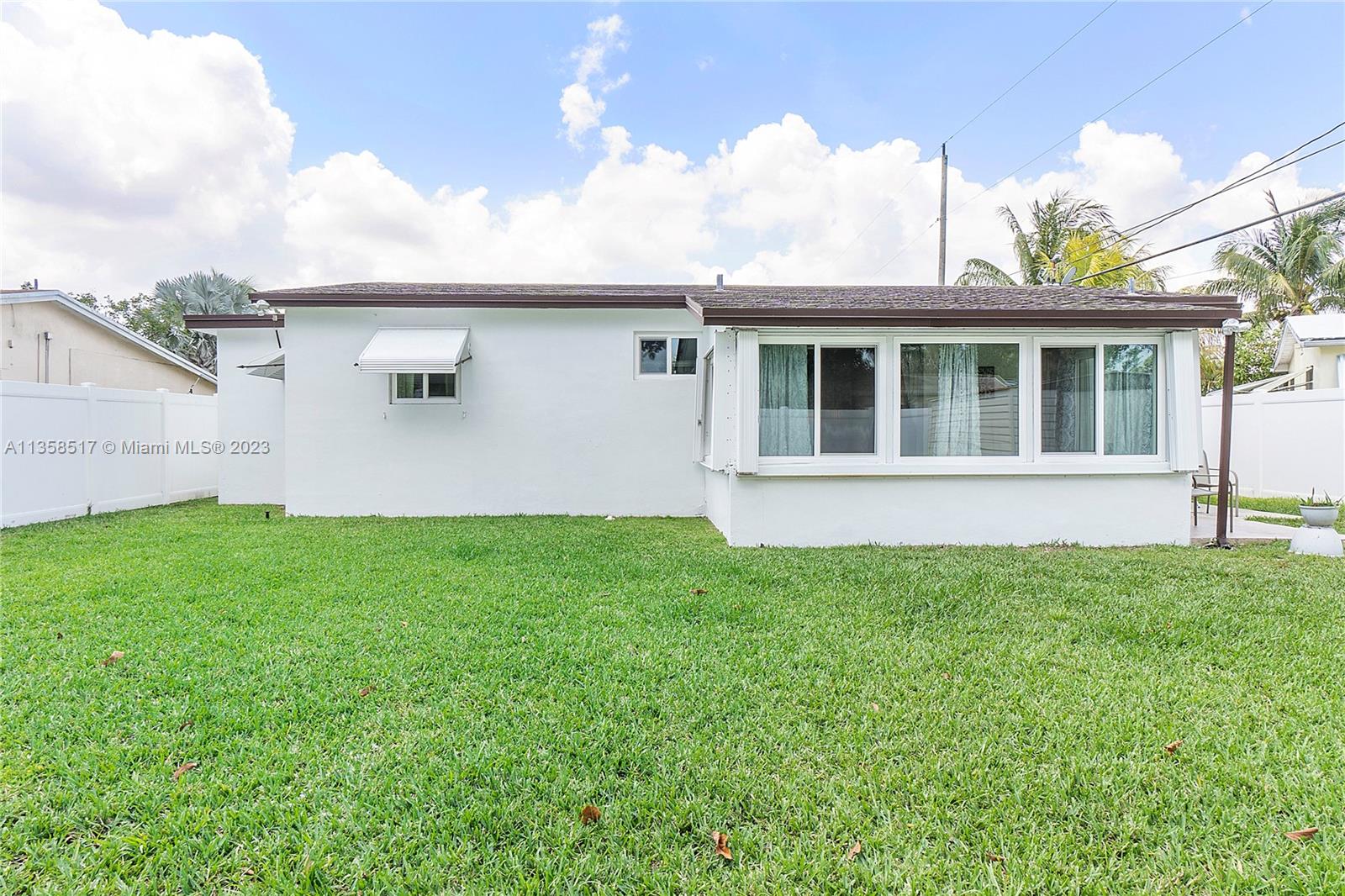 2321 Largo Dr