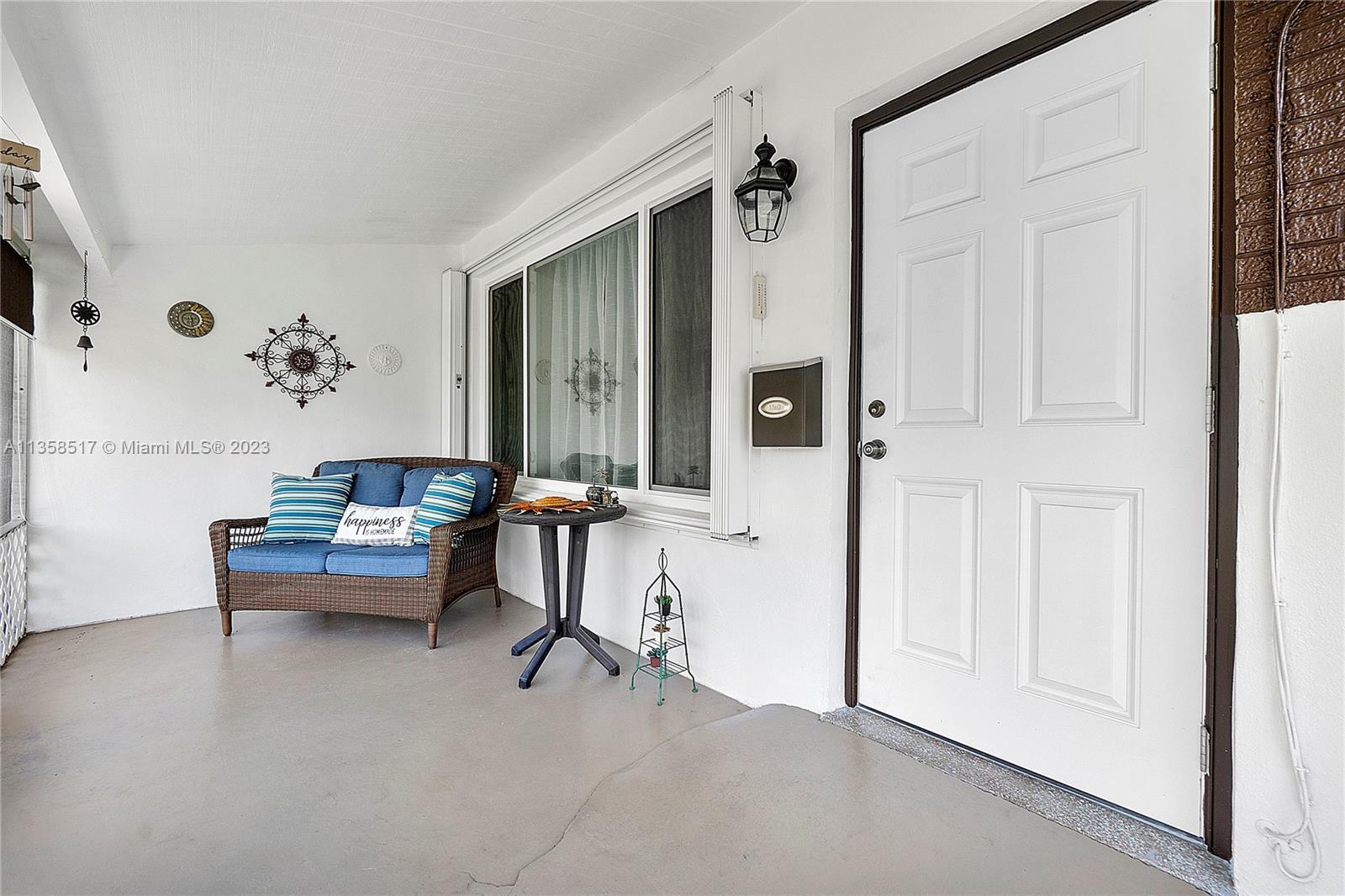 2321 Largo Dr