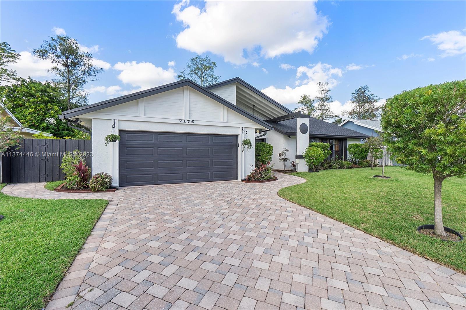 7175 NW 48th Ct