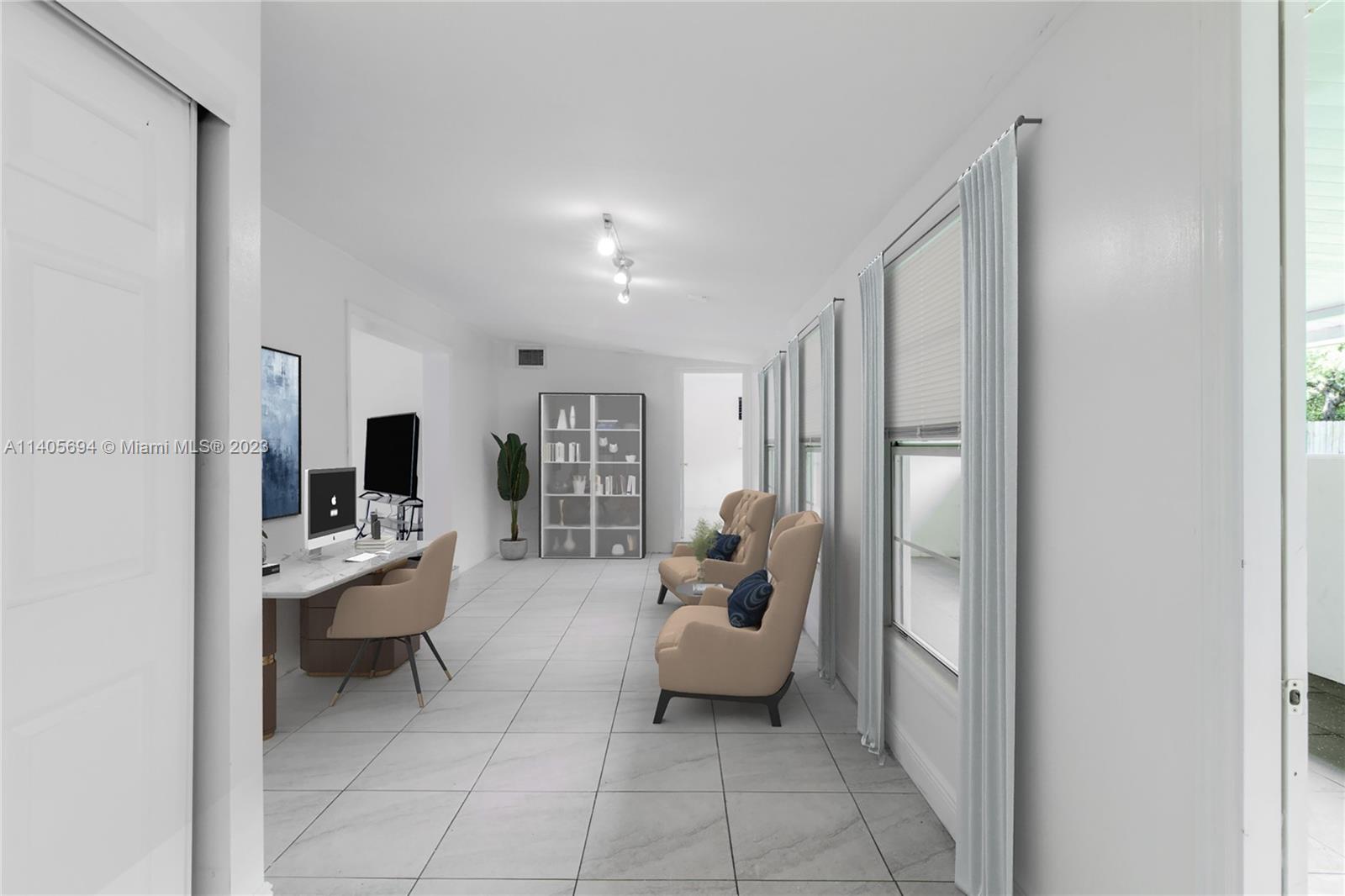 250 SW Airoso Blvd, Port St. Lucie