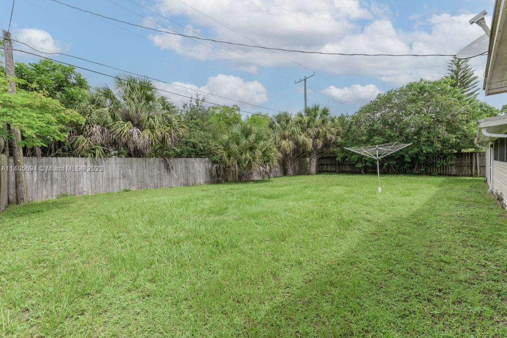 250 SW Airoso Blvd, Port St. Lucie