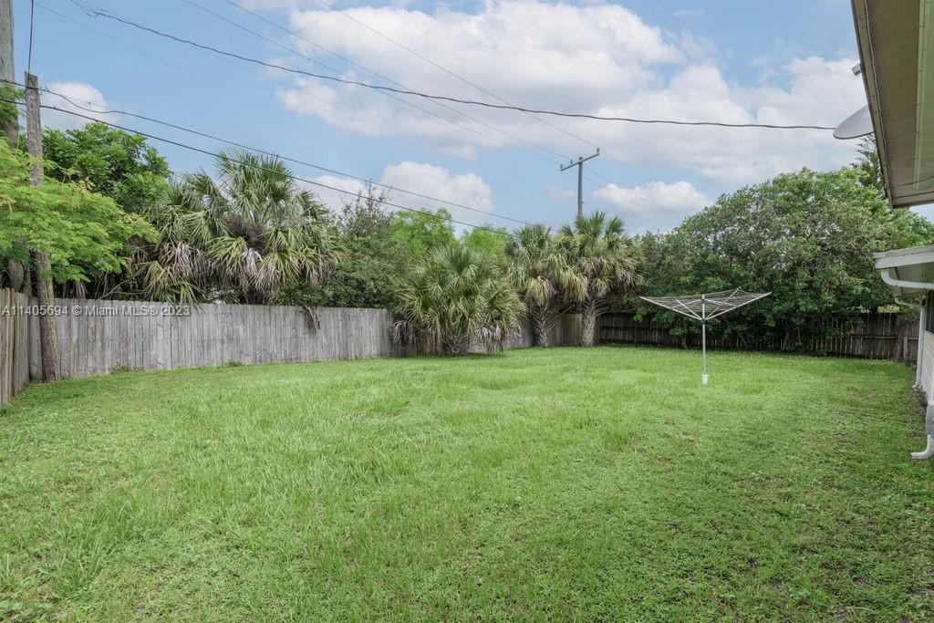 250 SW Airoso Blvd, Port St. Lucie
