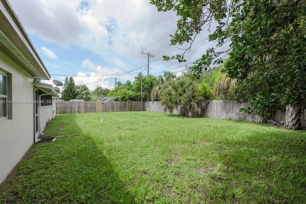 250 SW Airoso Blvd, Port St. Lucie