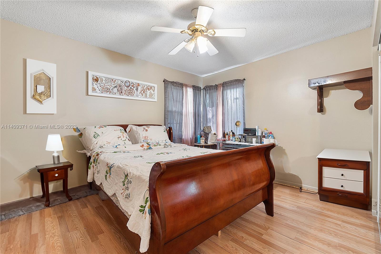 7310 NW 44th Ct