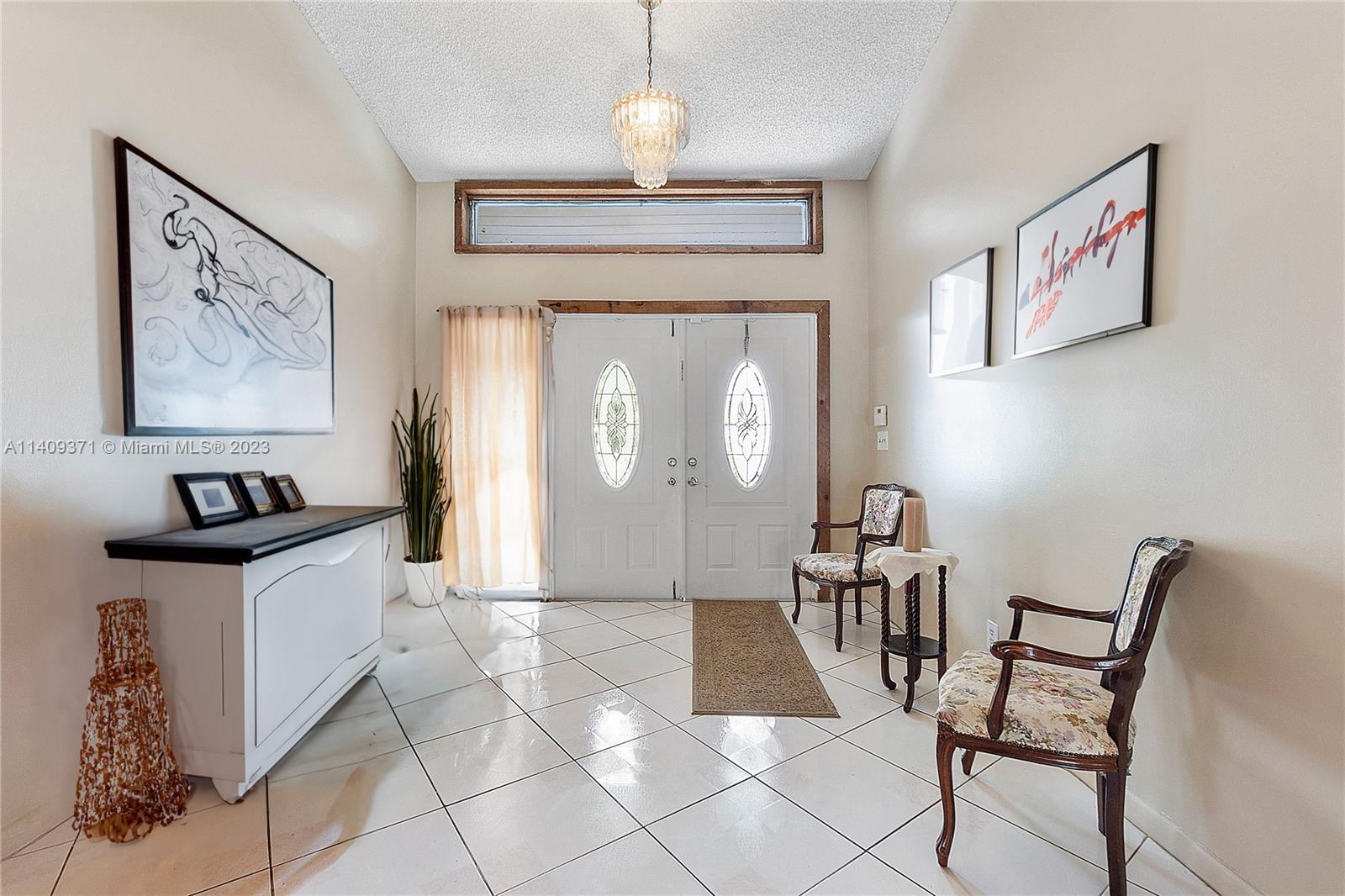 7310 NW 44th Ct