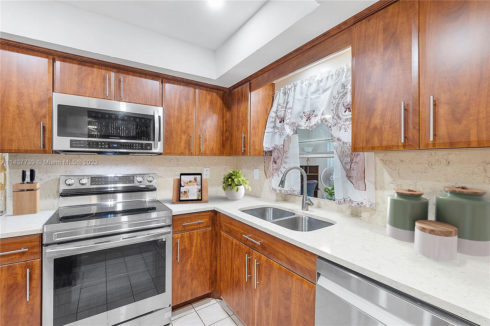 240 NW 79th Ave